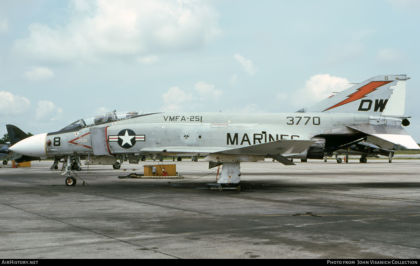 Aircraft Photo of 153770 / 3770 | McDonnell Douglas F-4J Phantom II | USA - Marines | AirHistory.net #640713