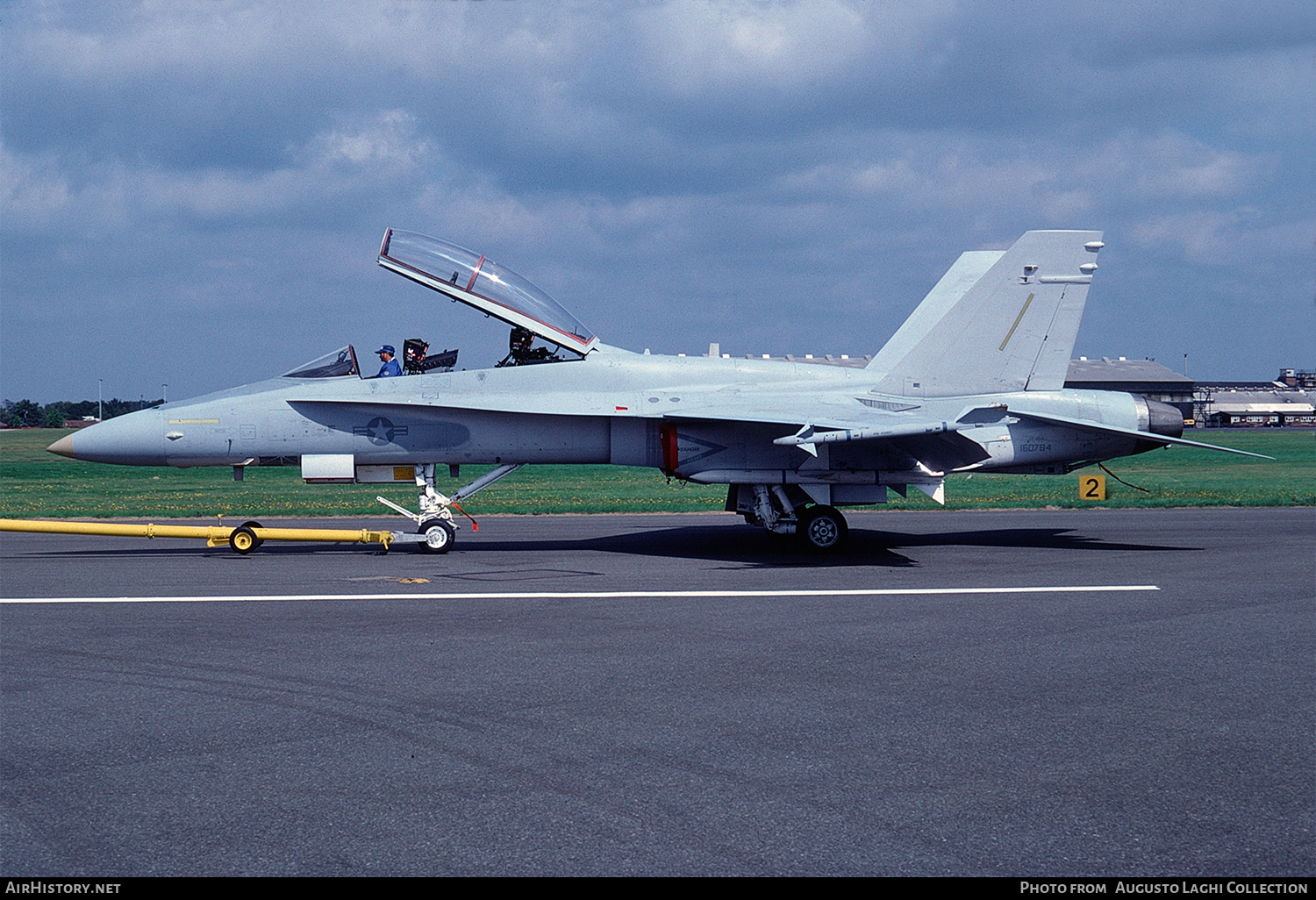 Aircraft Photo of 160784 | McDonnell Douglas F/A-18B Hornet | USA - Navy | AirHistory.net #640716