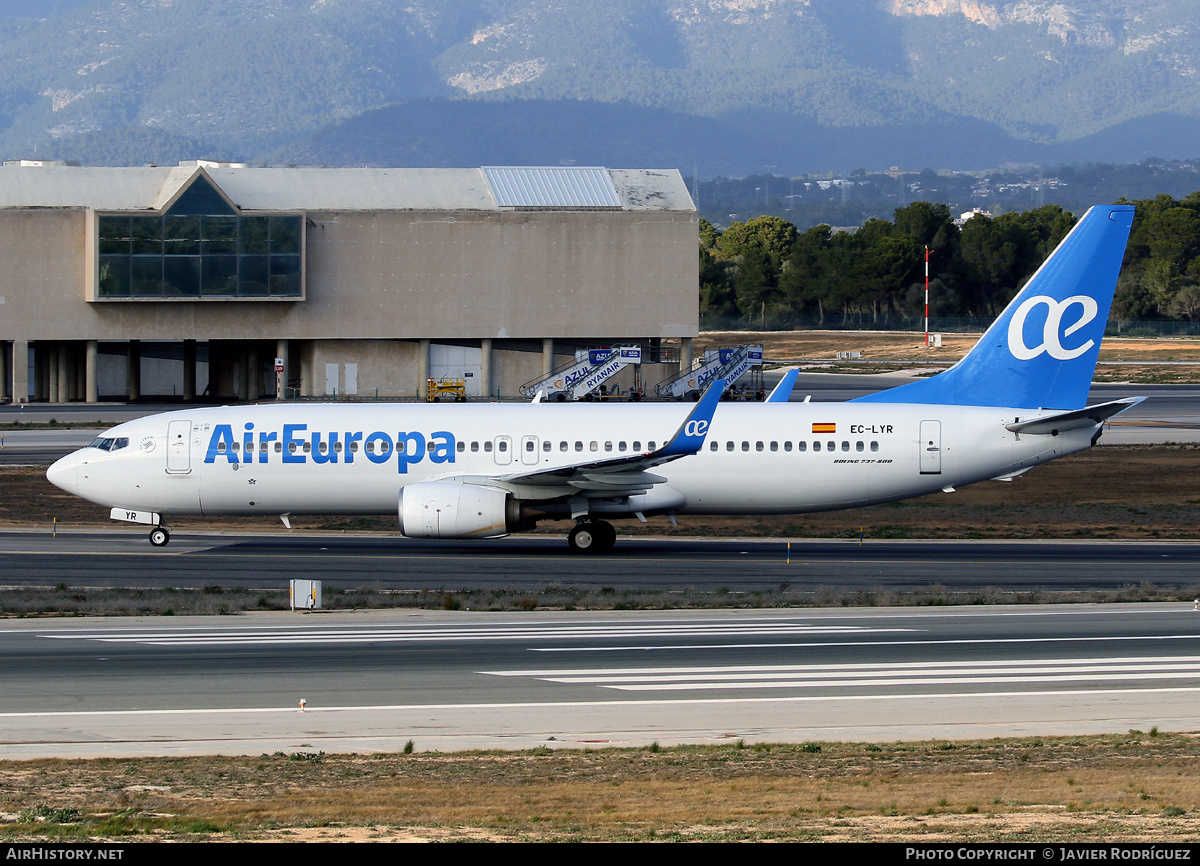 Aircraft Photo of EC-LYR | Boeing 737-85P | Air Europa | AirHistory.net #640738