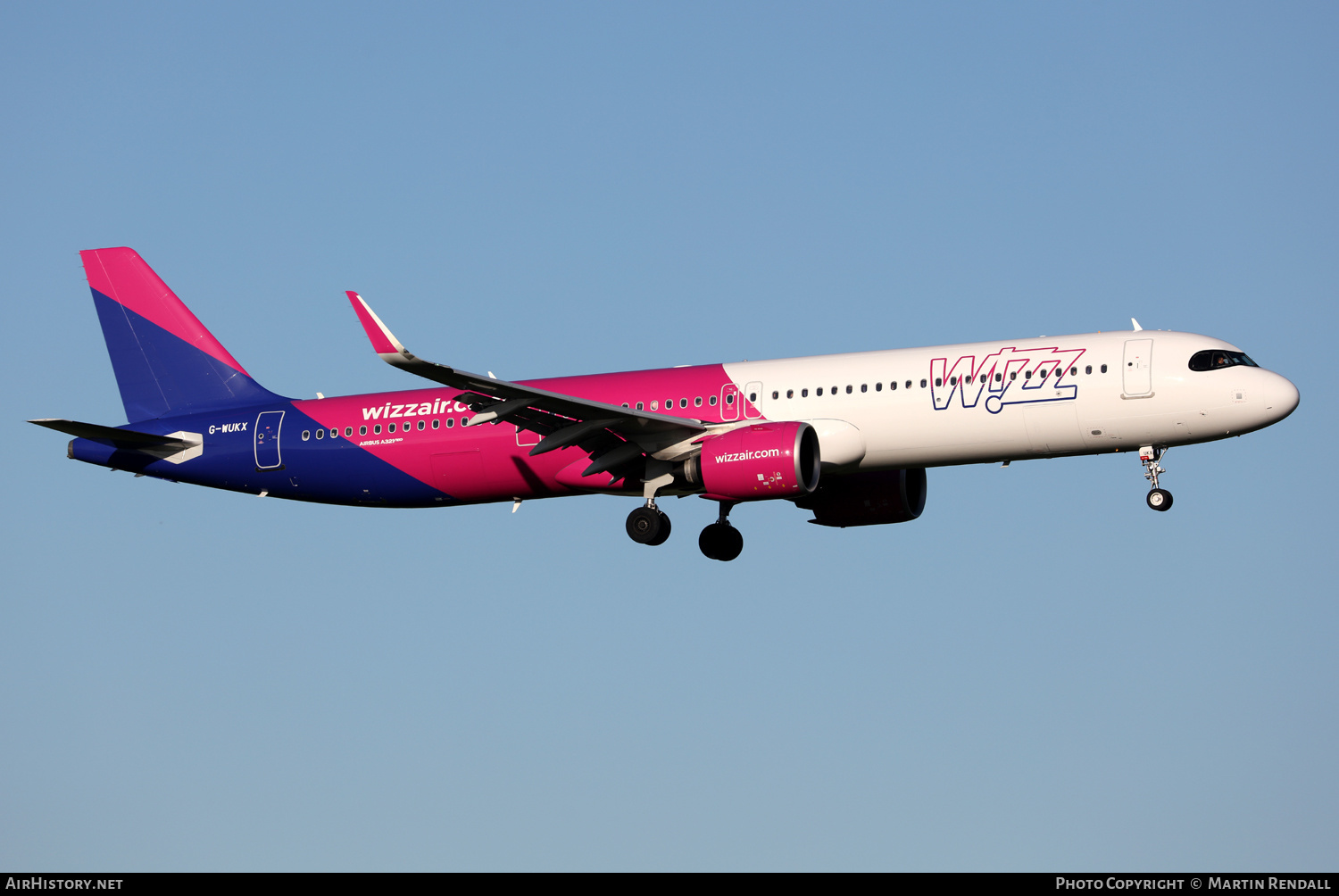 Aircraft Photo of G-WUKX | Airbus A321-271NX | Wizz Air | AirHistory.net #640777