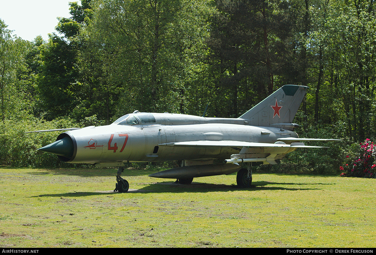 Aircraft Photo of 47 red | Mikoyan-Gurevich MiG-21PFM | Soviet Union - Air Force | AirHistory.net #640783