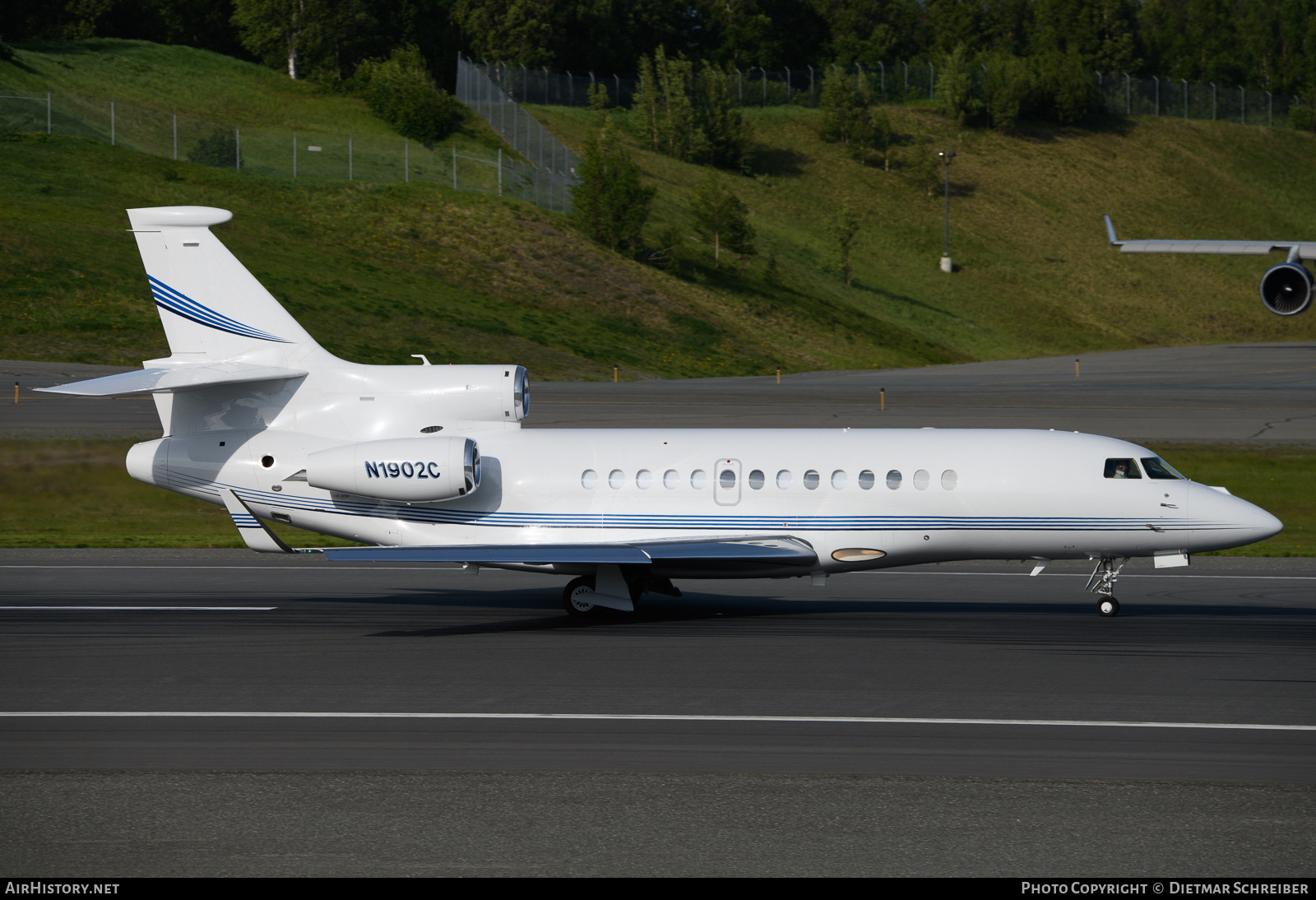 Aircraft Photo of N1902C | Dassault Falcon 7X | AirHistory.net #640817