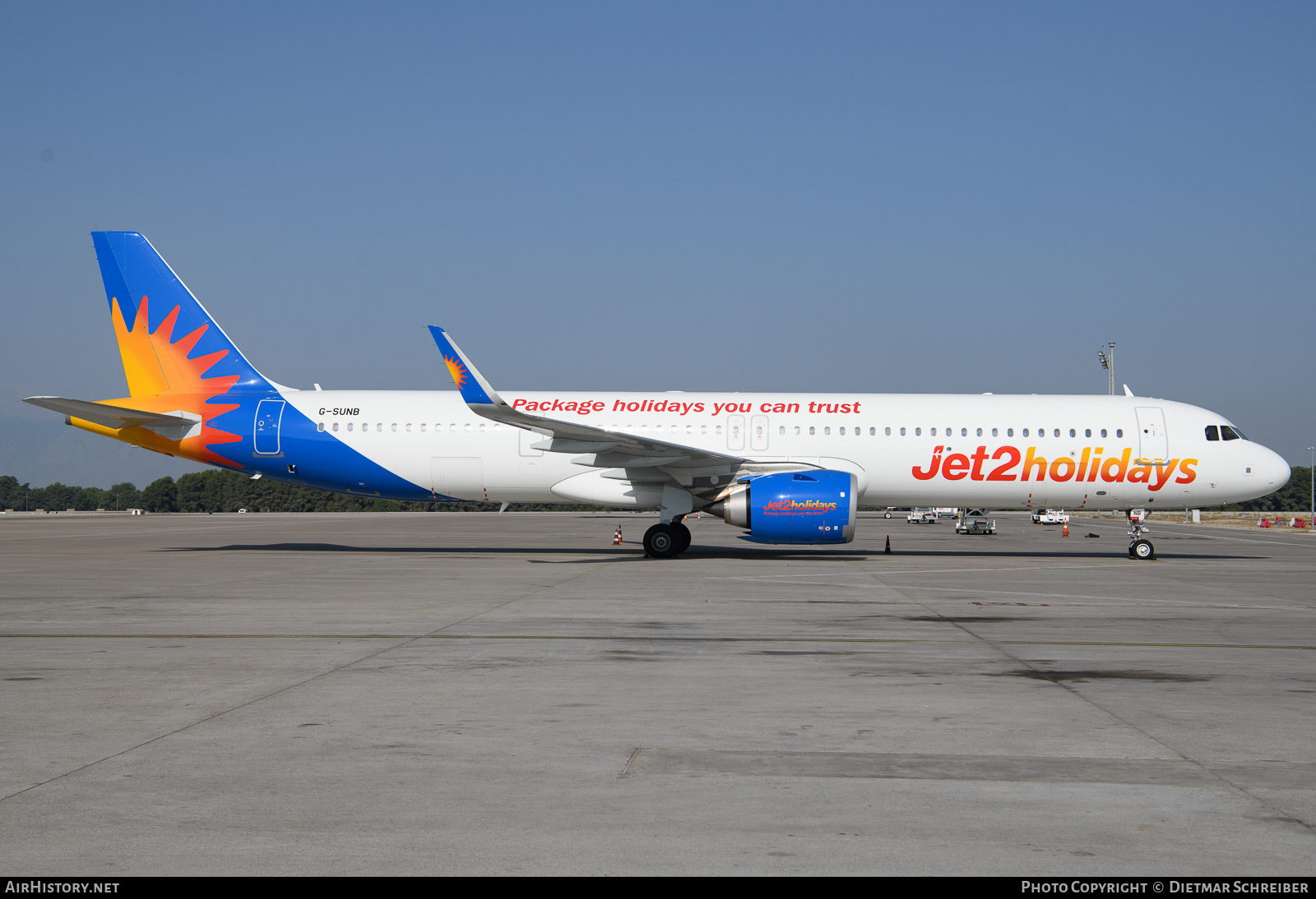 Aircraft Photo of G-SUNB | Airbus A321-251NX | Jet2 Holidays | AirHistory.net #640819