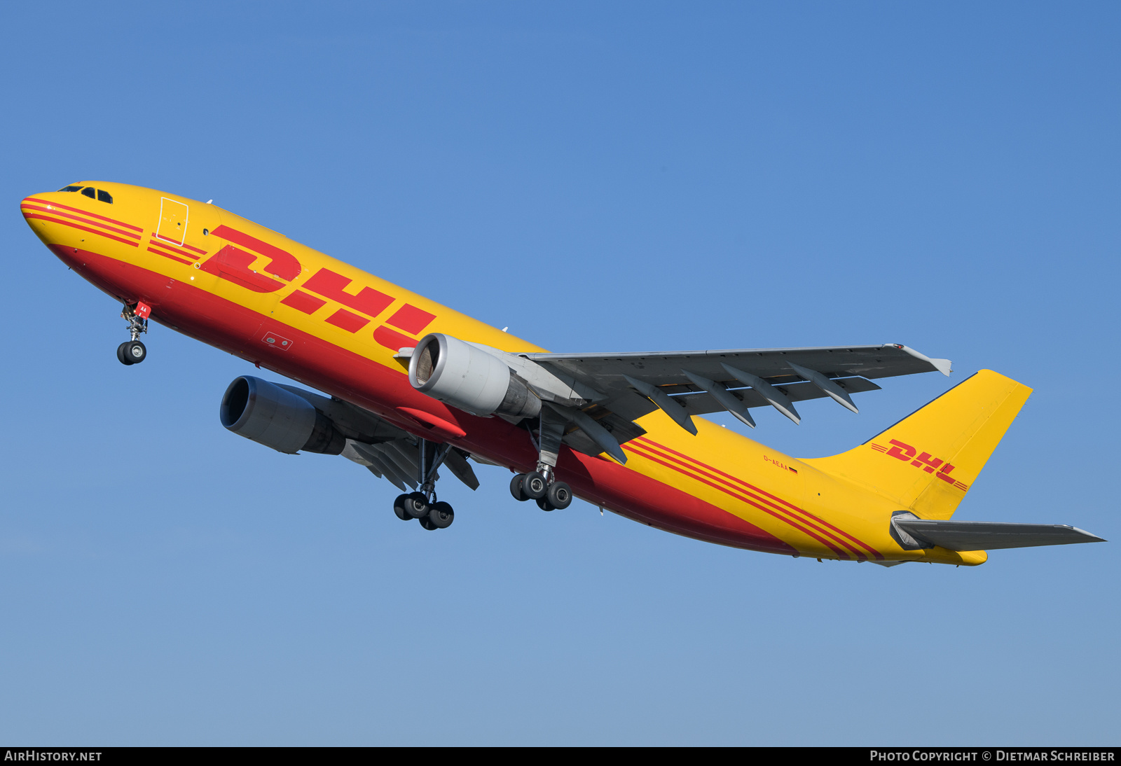 Aircraft Photo of D-AEAA | Airbus A300B4-622R(F) | DHL International | AirHistory.net #640824