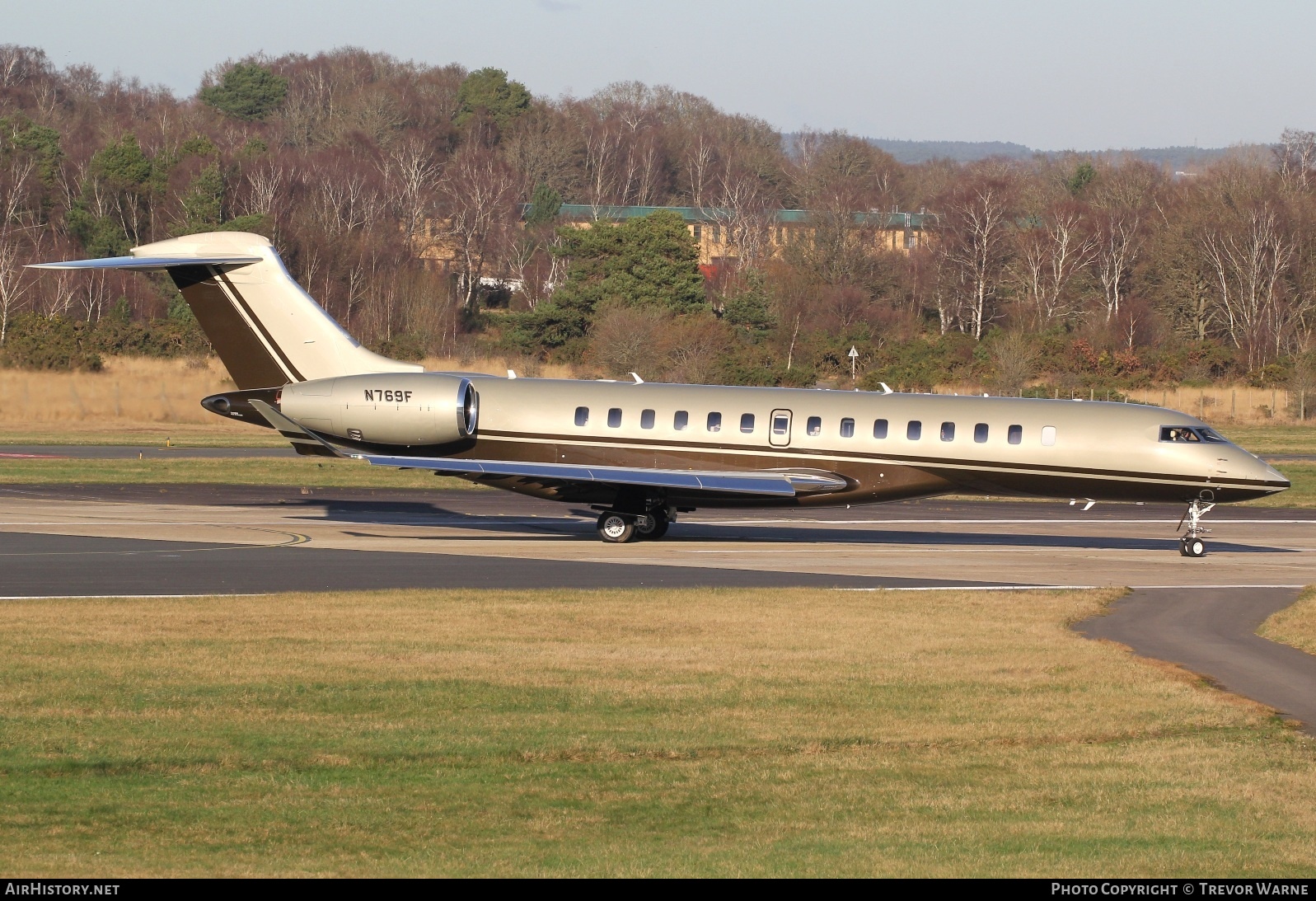 Aircraft Photo of N769F | Bombardier Global 7500 (BD-700-2A12) | AirHistory.net #640847