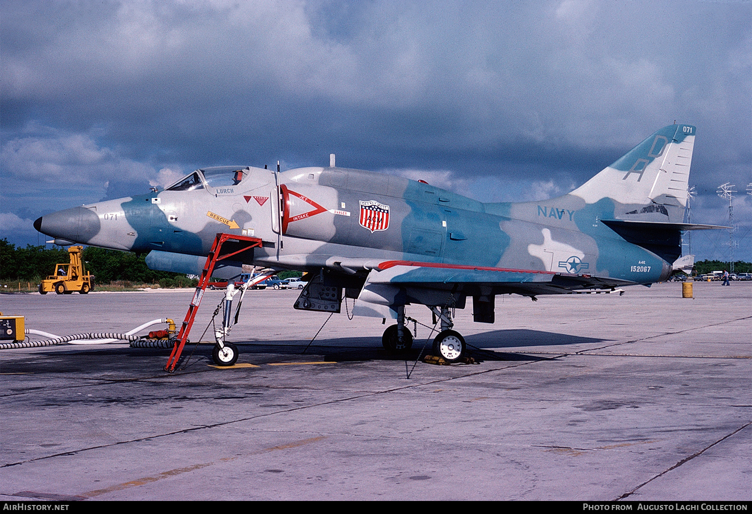 Aircraft Photo of 152067 | Douglas A-4E Skyhawk (A4D-5) | USA - Navy | AirHistory.net #640876