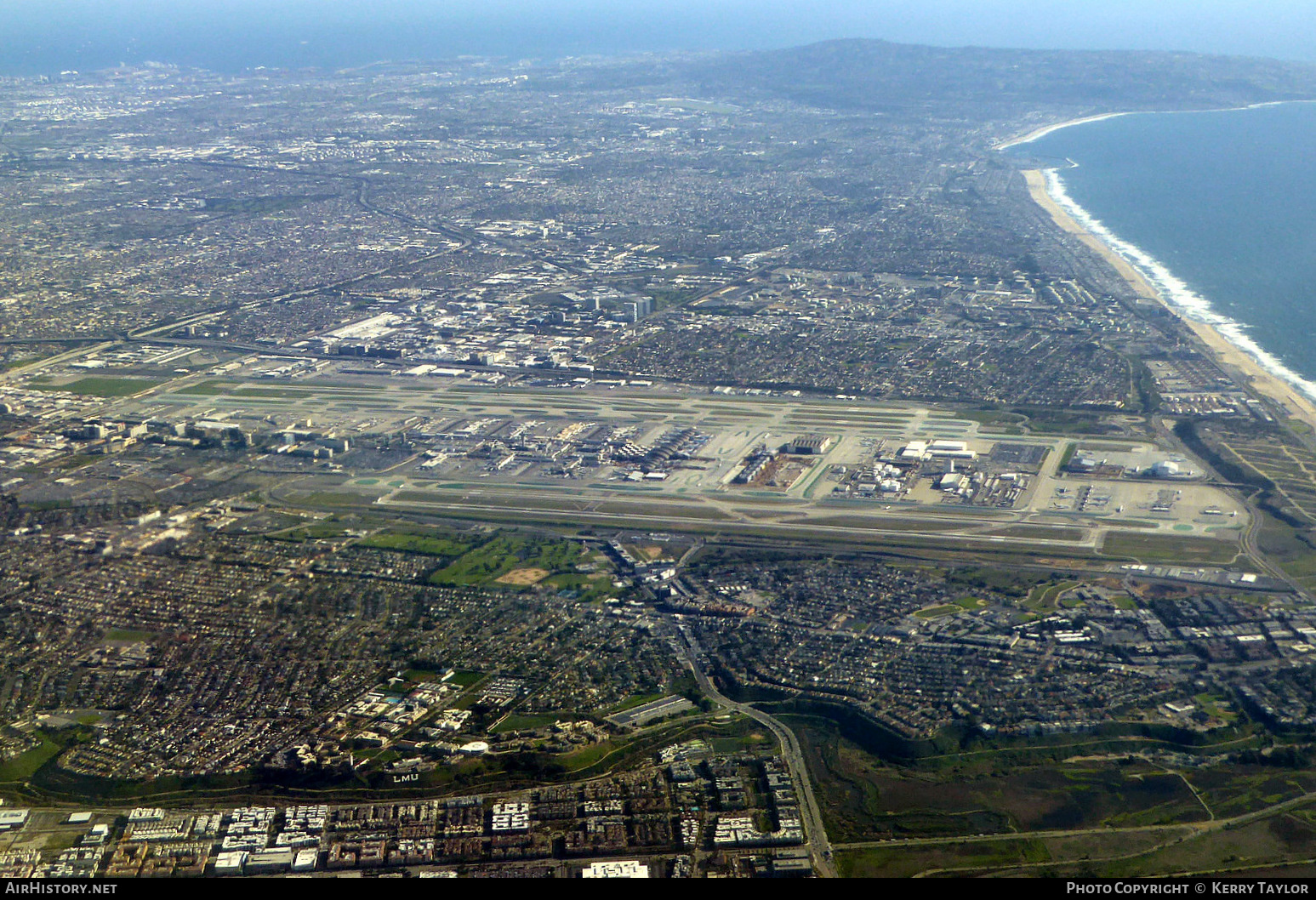 Airport photo of Los Angeles - International (KLAX / LAX) in California, United States | AirHistory.net #640905