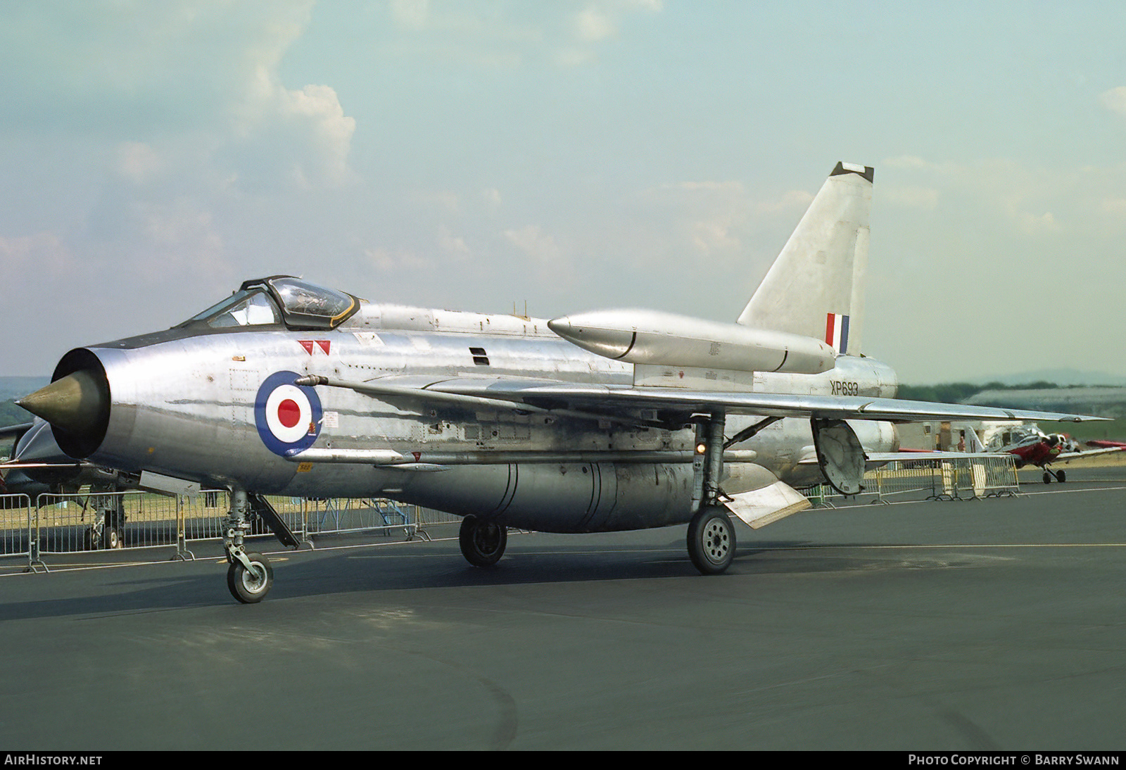 Aircraft Photo of XP693 | English Electric Lightning F6 | UK - Air Force | AirHistory.net #640925