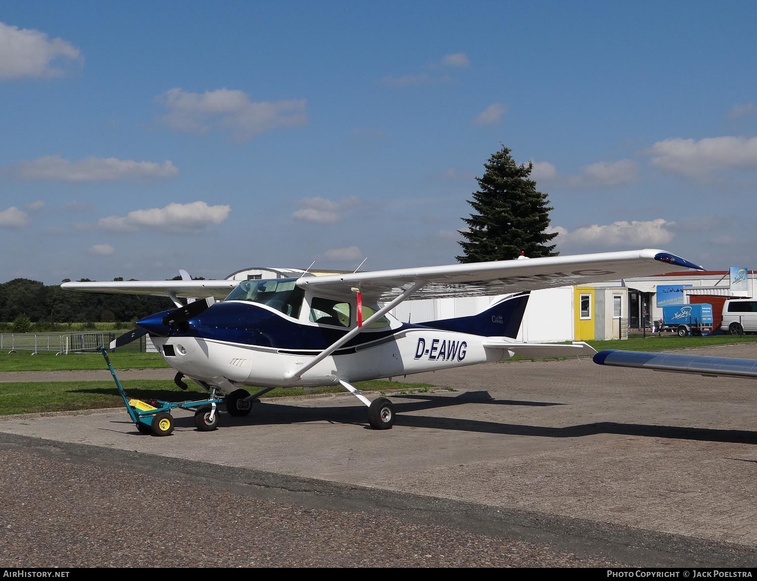 Aircraft Photo of D-EAWG | Cessna 182P Skylane | AirHistory.net #640997