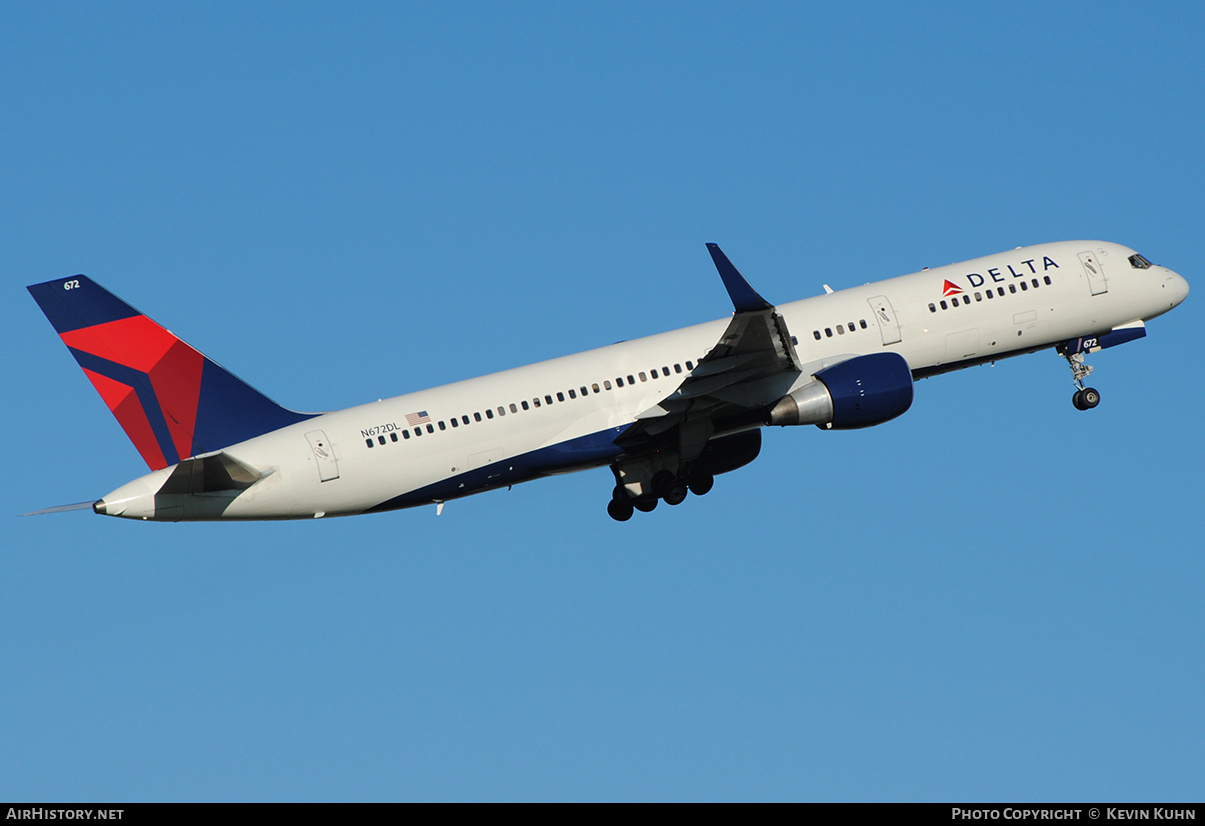 Aircraft Photo of N672DL | Boeing 757-232 | Delta Air Lines | AirHistory.net #641120