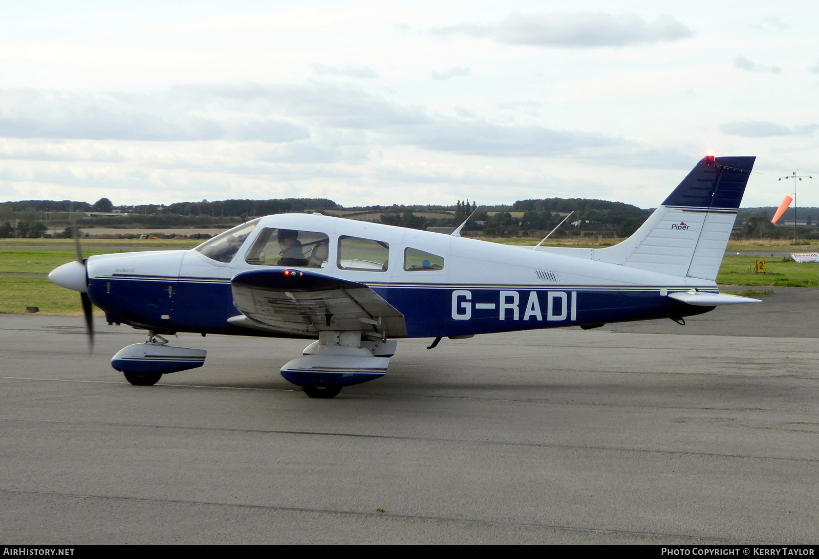 Aircraft Photo of G-RADI | Piper PA-28-181 Archer II | AirHistory.net #641184