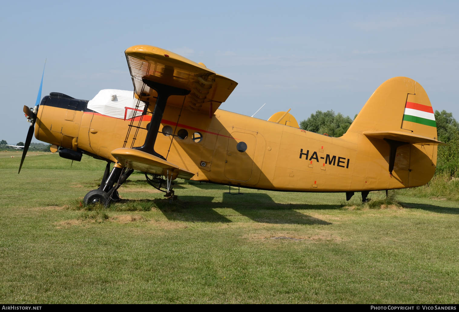 Aircraft Photo of HA-MEI | Antonov An-2R | AirHistory.net #641251