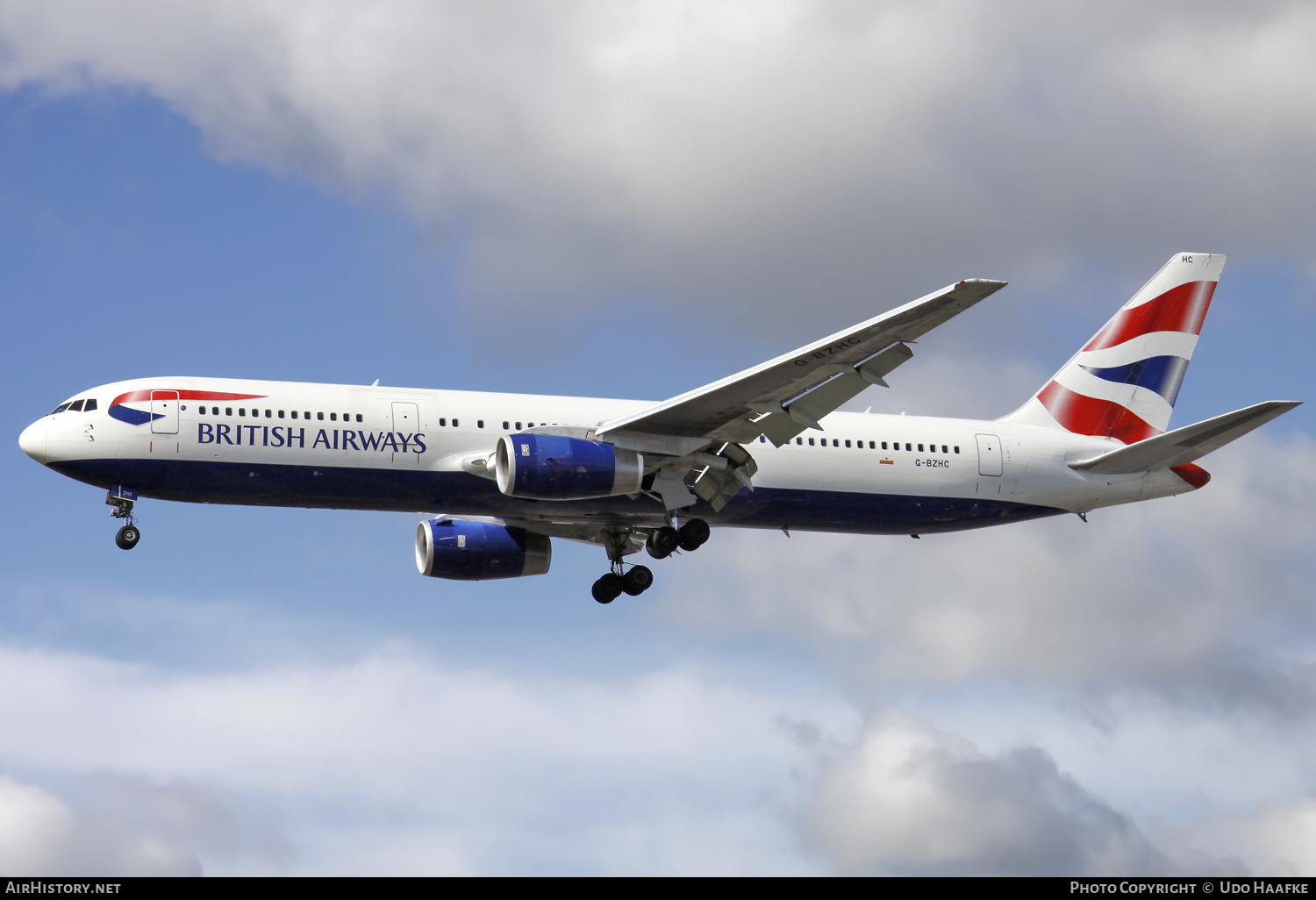 Aircraft Photo of G-BZHC | Boeing 767-336/ER | British Airways | AirHistory.net #641282