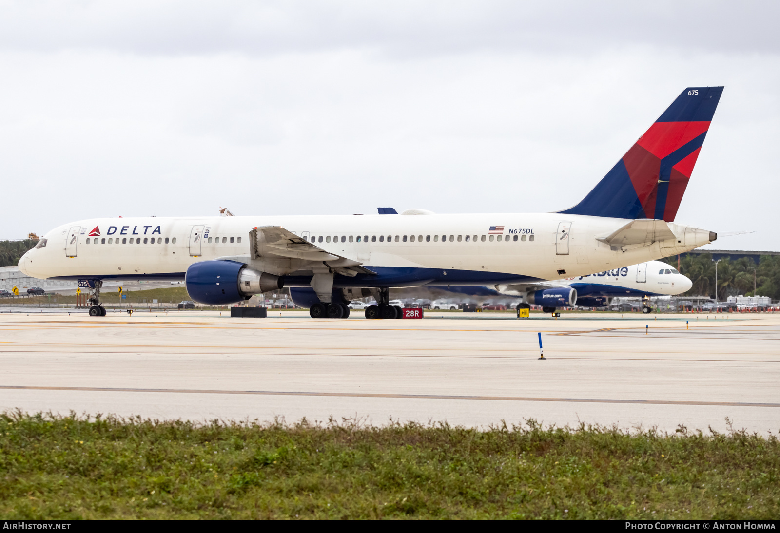 Aircraft Photo of N675DL | Boeing 757-232 | Delta Air Lines | AirHistory.net #641303