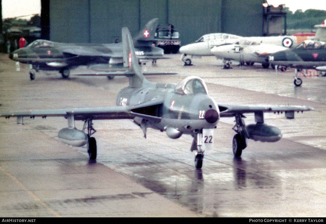 Aircraft Photo of J-4022 | Hawker Hunter F58 | Switzerland - Air Force | AirHistory.net #641365