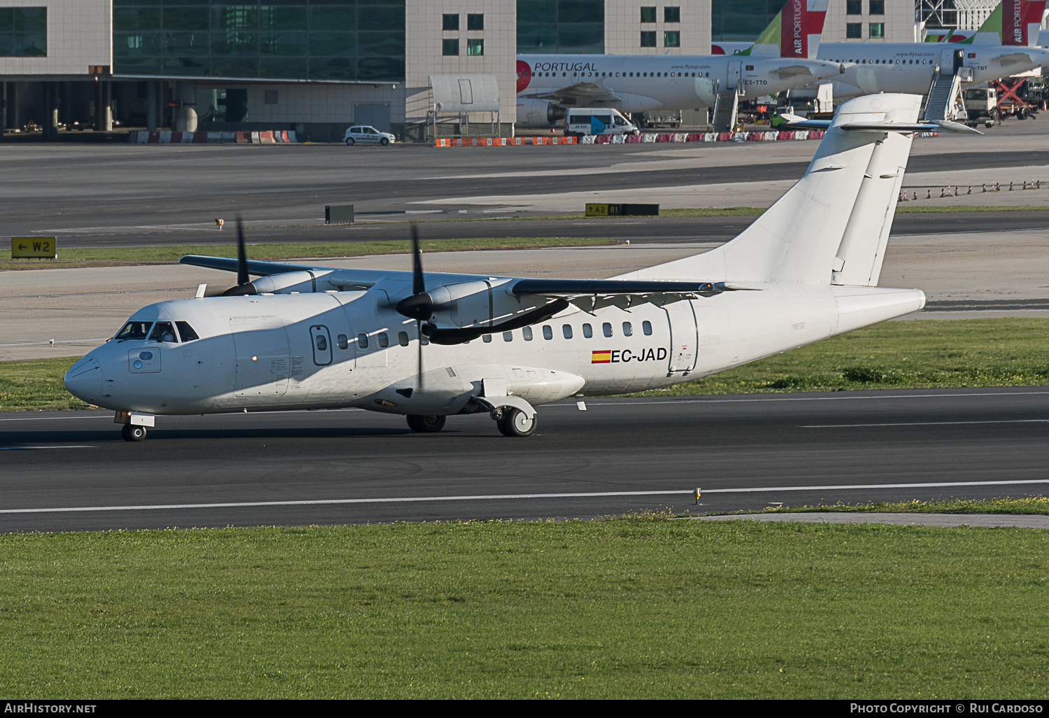 Aircraft Photo of EC-JAD | ATR ATR-42-300 | AirHistory.net #641376