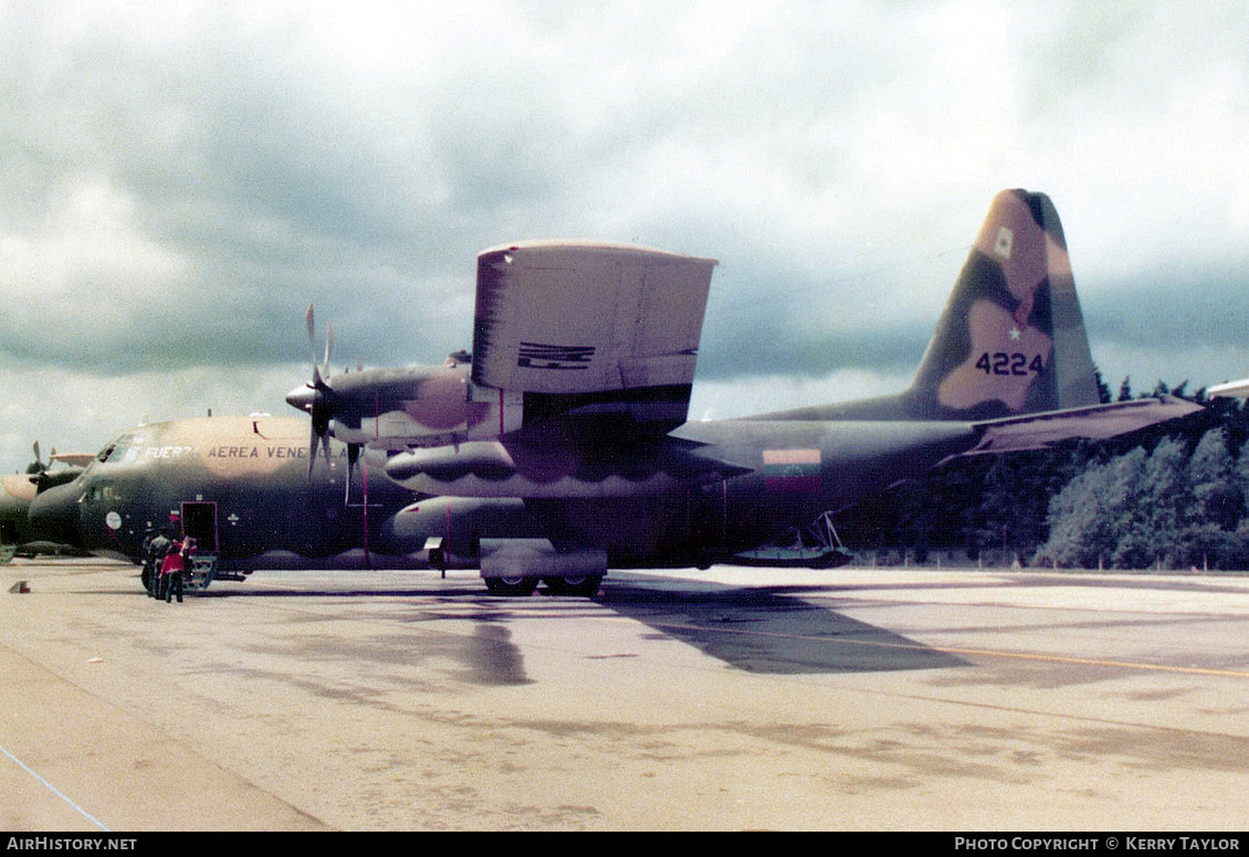 Aircraft Photo of 4224 | Lockheed C-130H Hercules | Venezuela - Air Force | AirHistory.net #641410