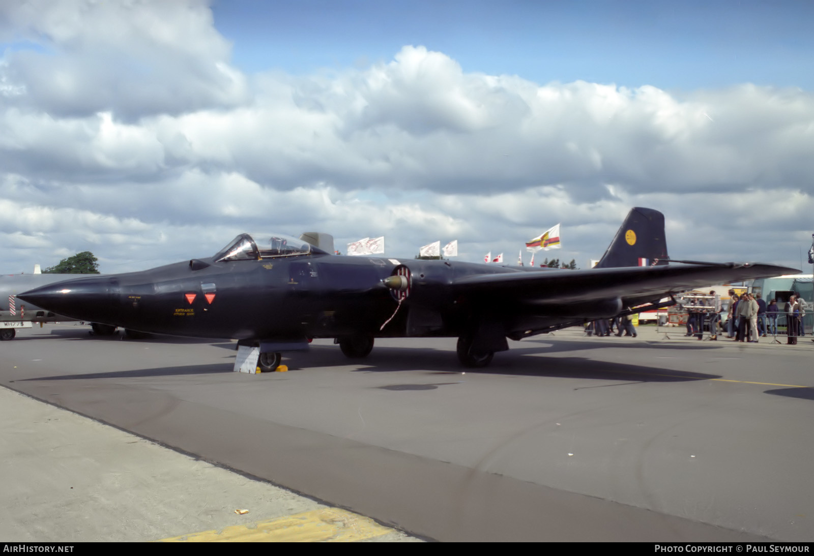 Aircraft Photo of WV787 | English Electric Canberra B(I)8 | UK - Air Force | AirHistory.net #641439