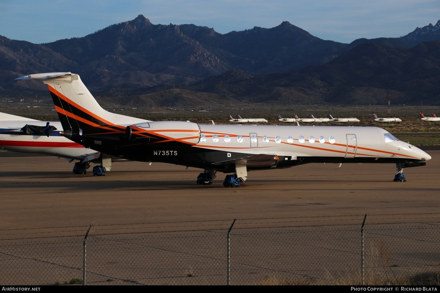 Aircraft Photo of N735TS | Embraer ERJ-135LR (EMB-135LR) | AirHistory.net #641461