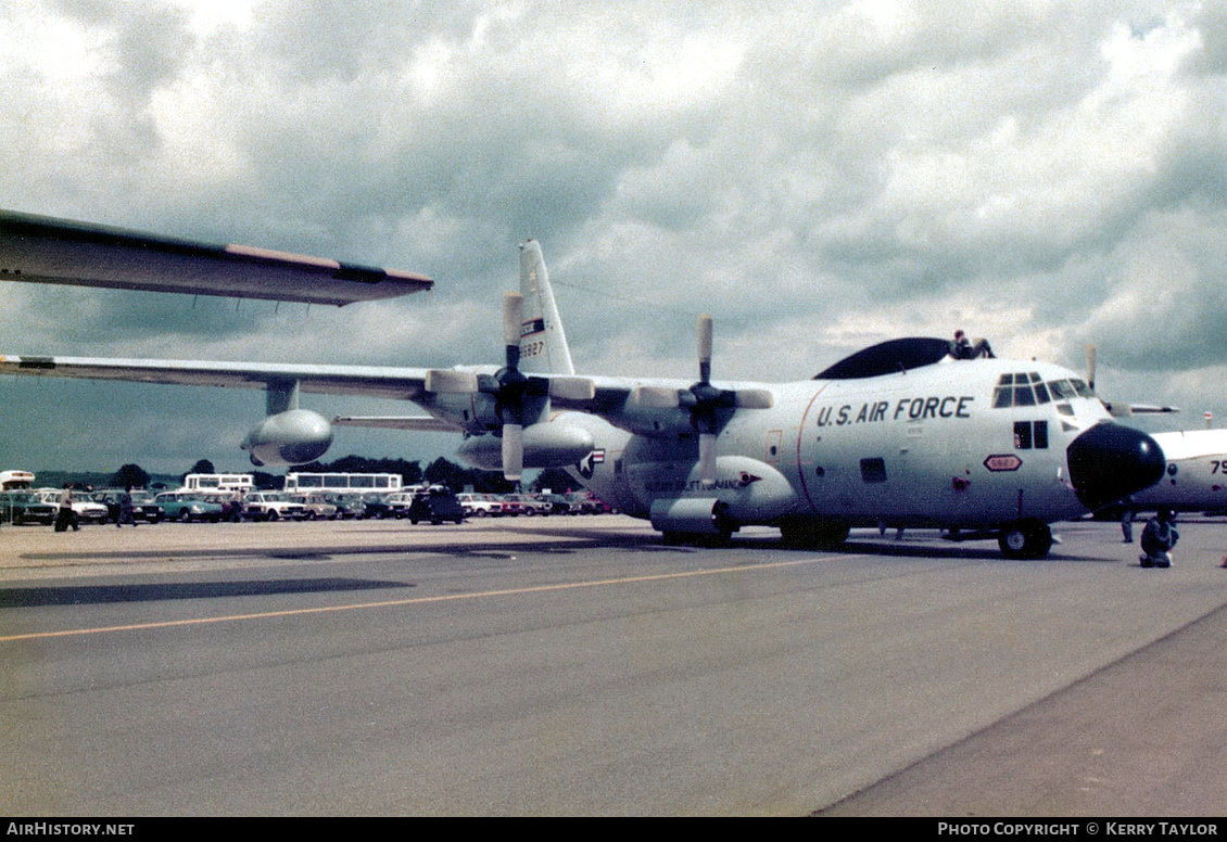 Aircraft Photo of 69-5827 / 95827 | Lockheed HC-130N Hercules (L-382) | USA - Air Force | AirHistory.net #641471