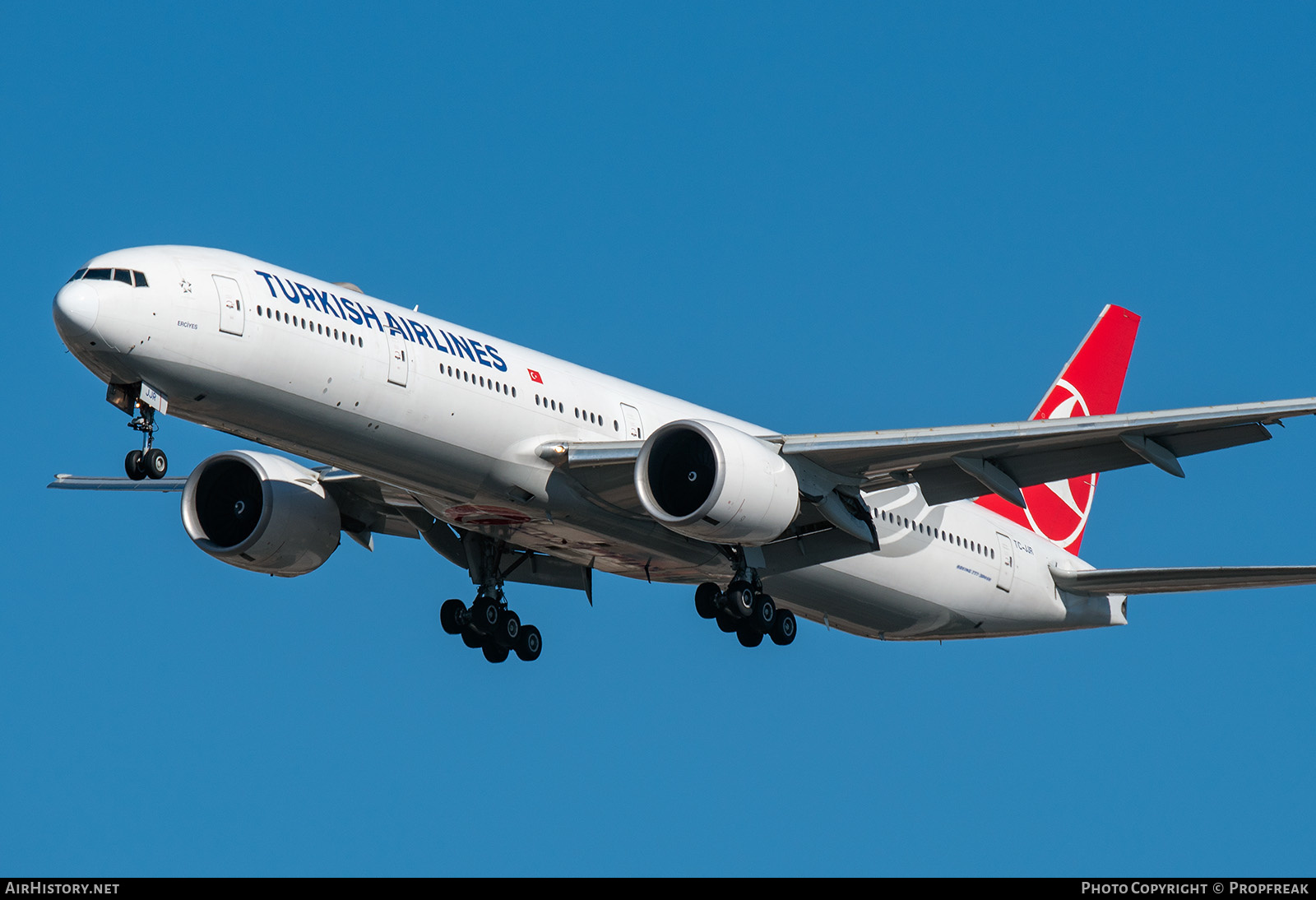 Aircraft Photo of TC-JJR | Boeing 777-3F2/ER | Turkish Airlines | AirHistory.net #641601