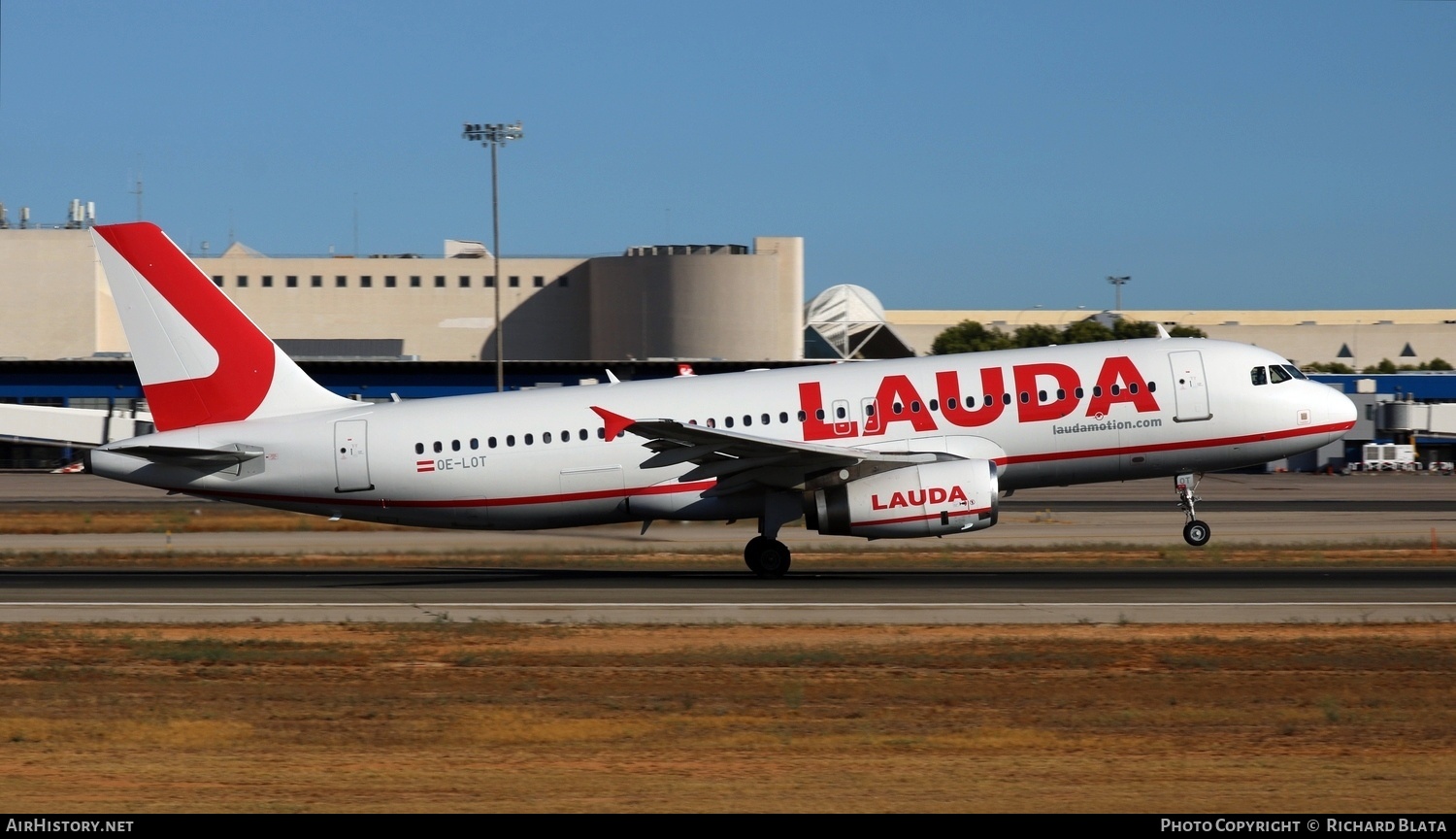 Aircraft Photo of OE-LOT | Airbus A320-232 | Laudamotion | AirHistory.net #641837