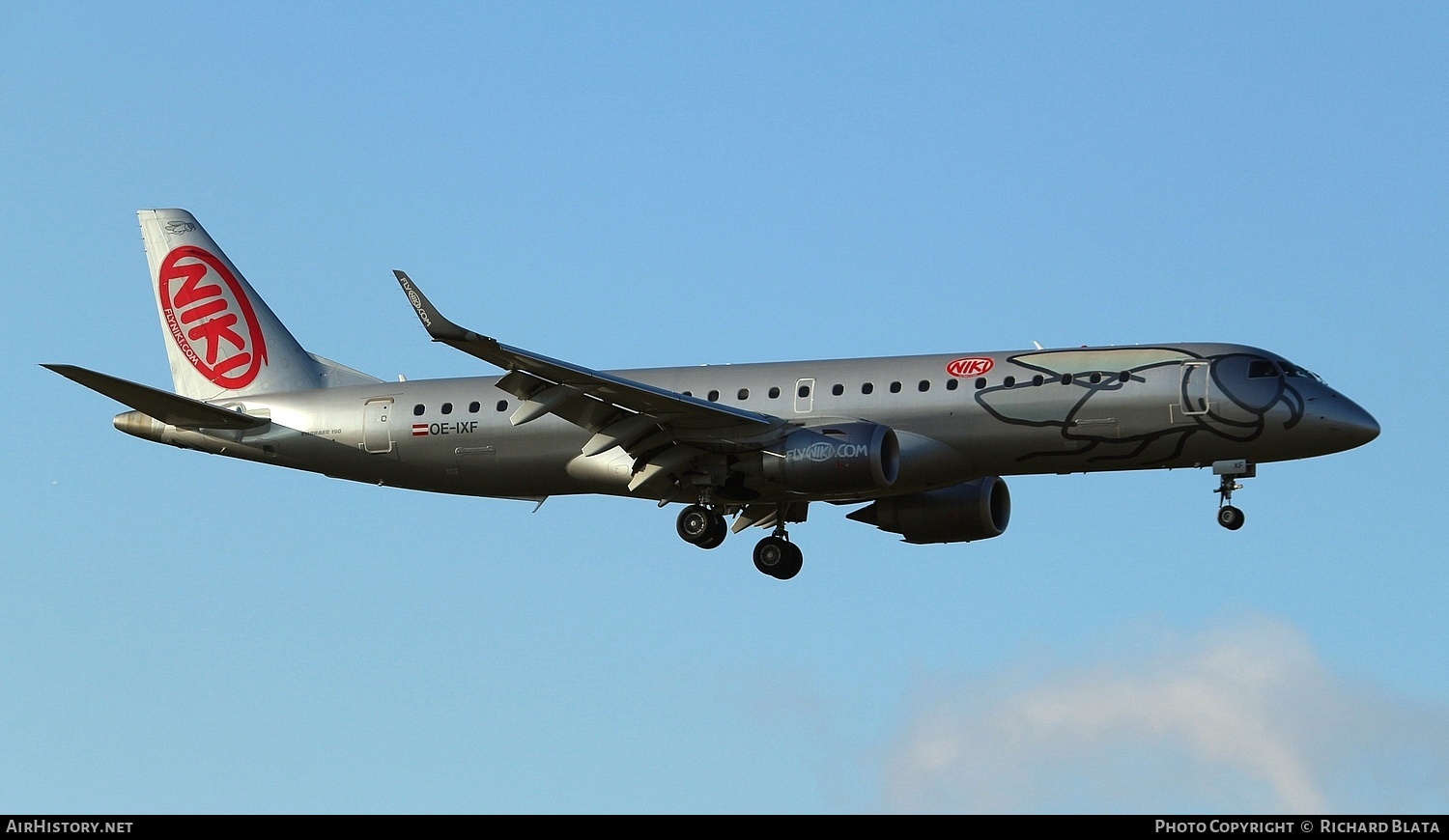 Aircraft Photo of OE-IXF | Embraer 190LR (ERJ-190-100LR) | Niki | AirHistory.net #641891