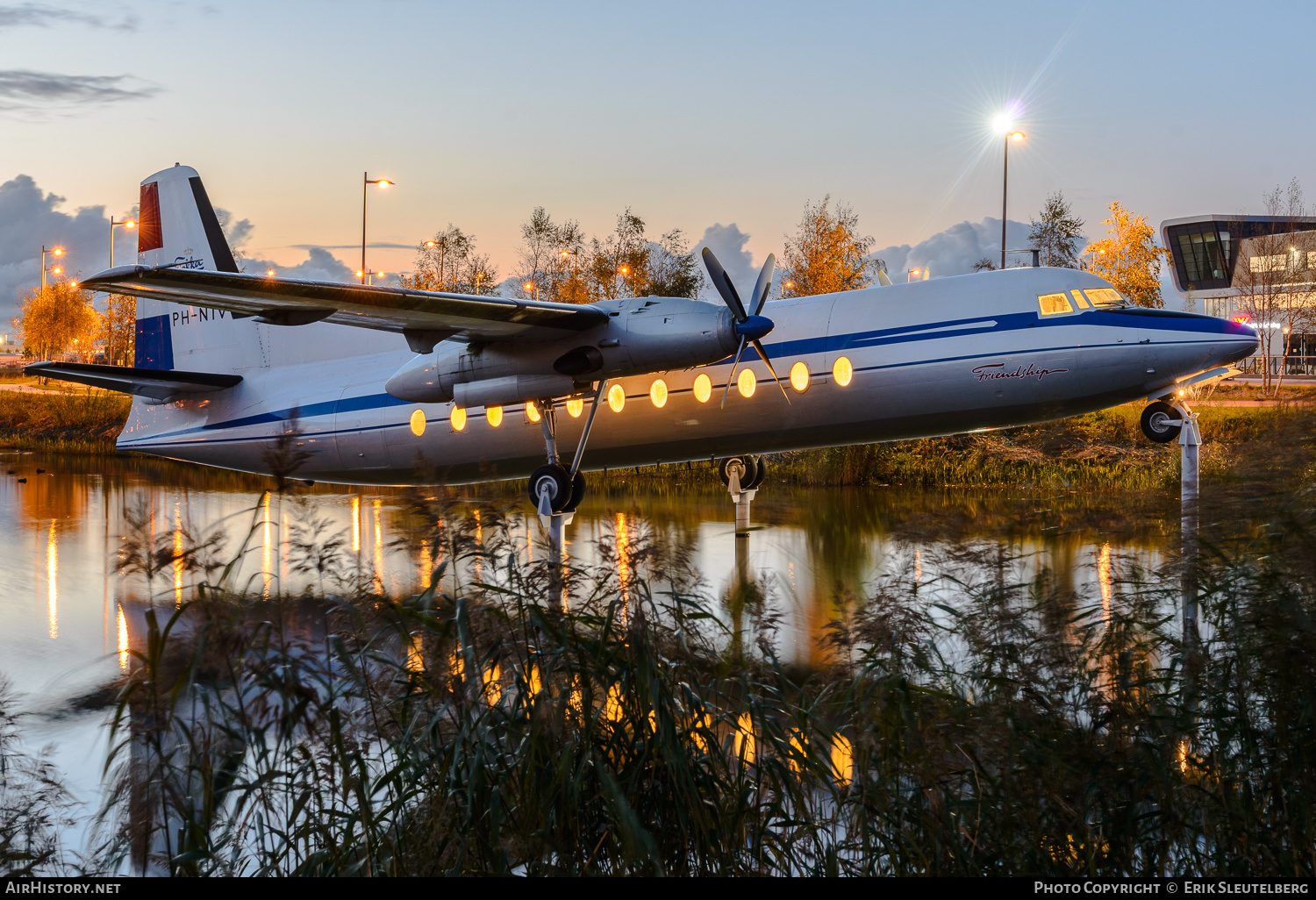 Aircraft Photo of PH-NIV | Fokker F27-500 Friendship | Fokker | AirHistory.net #641898