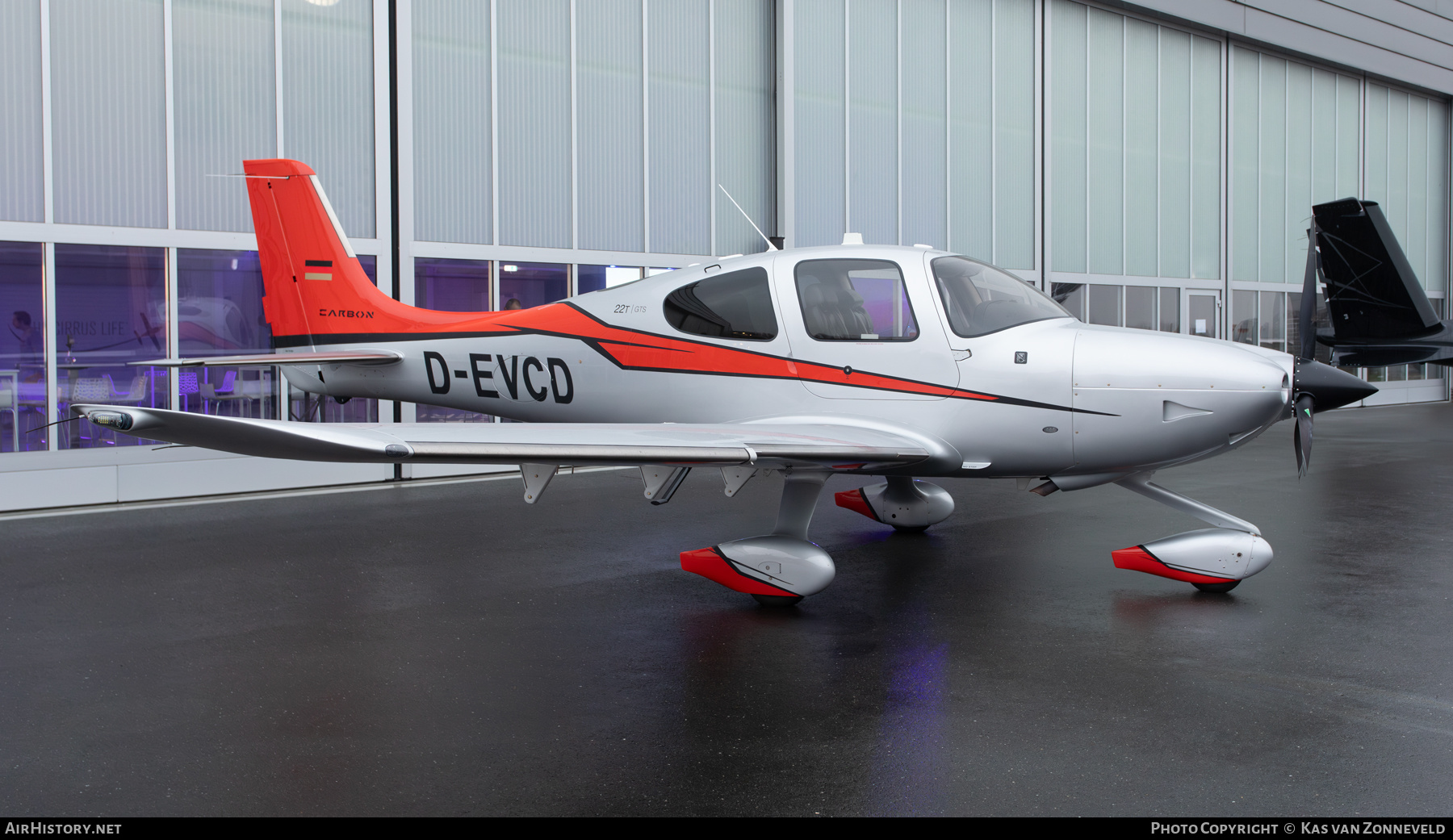 Aircraft Photo of D-EVCD | Cirrus SR-22T G5-GTS Carbon | AirHistory.net #641930