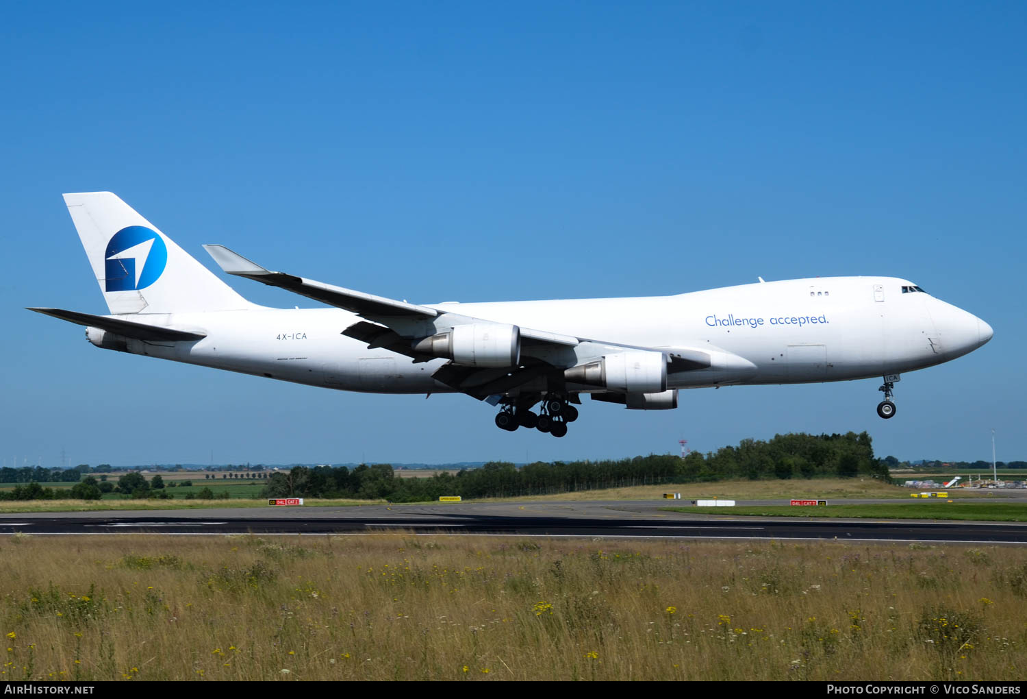 Aircraft Photo of 4X-ICA | Boeing 747-4EVF/ER/SCD | Challenge Airlines | AirHistory.net #642053