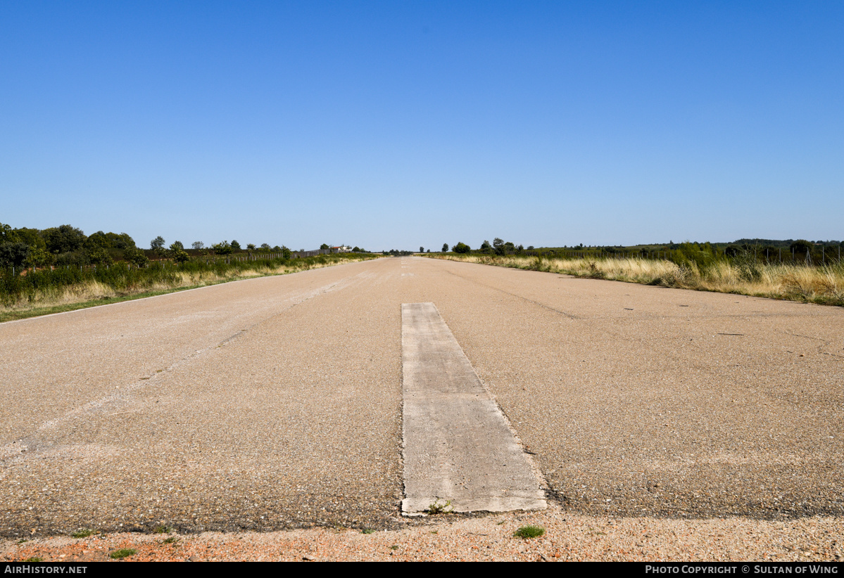 Airport photo of Las Torres de Aliste - Vivinera Alcañices in Spain | AirHistory.net #642159