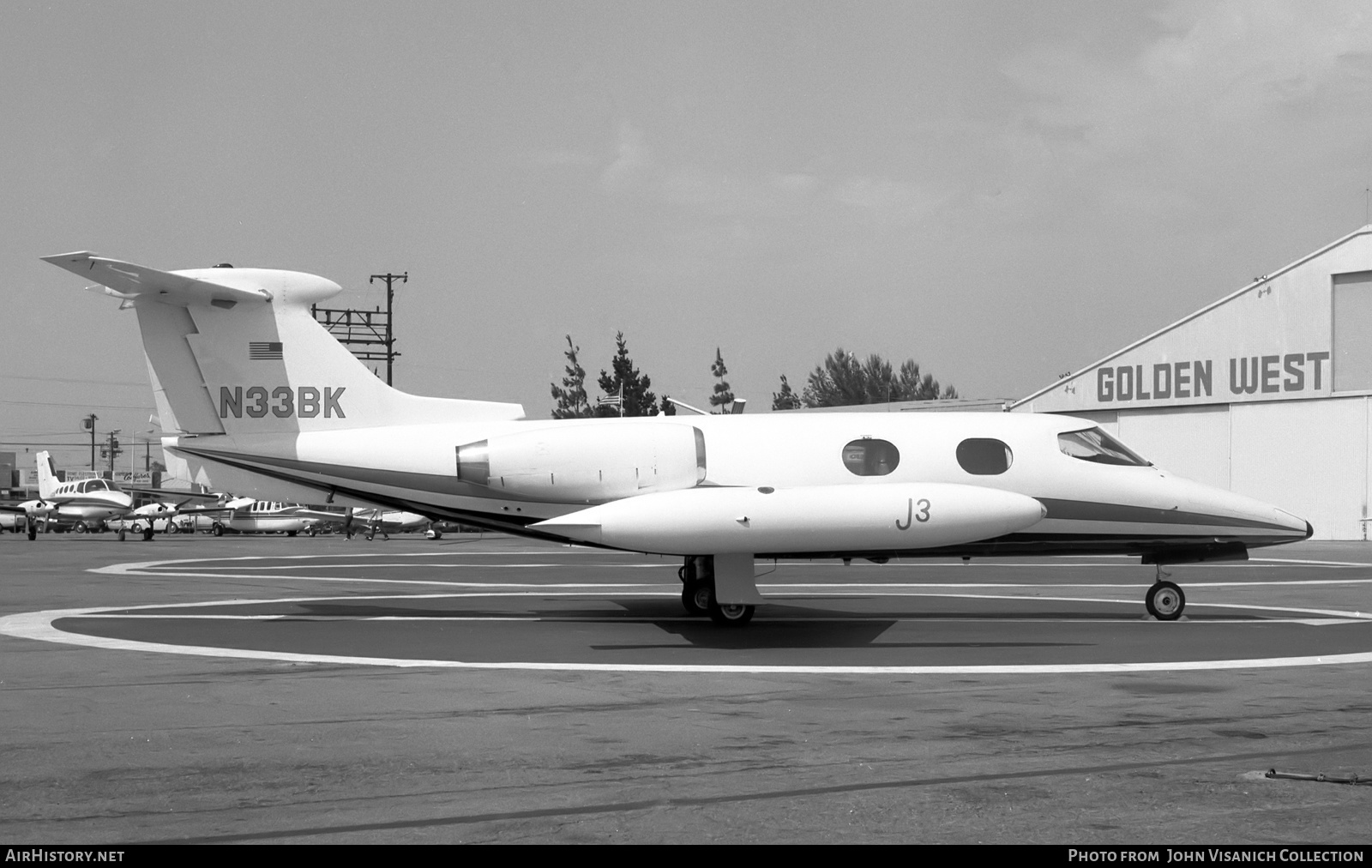 Aircraft Photo of N33BK | Lear Jet 24A | AirHistory.net #642208
