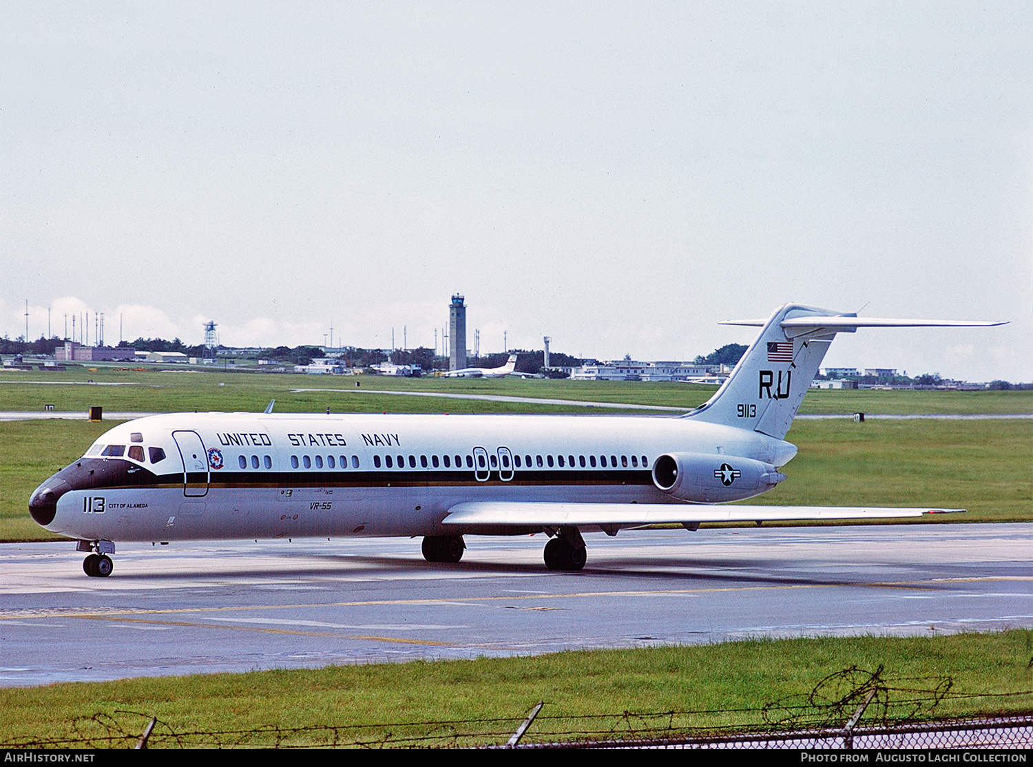 Aircraft Photo of 159113 | McDonnell Douglas C-9B Skytrain II (DC-9-32CF) | USA - Navy | AirHistory.net #642267