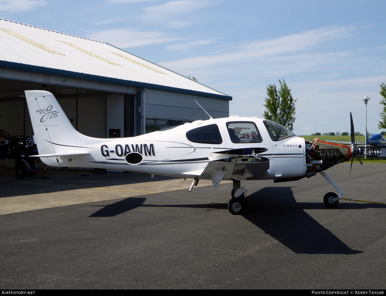 Aircraft Photo of G-OAWM | Cirrus SR-20 G3-GTS | AirHistory.net #642295