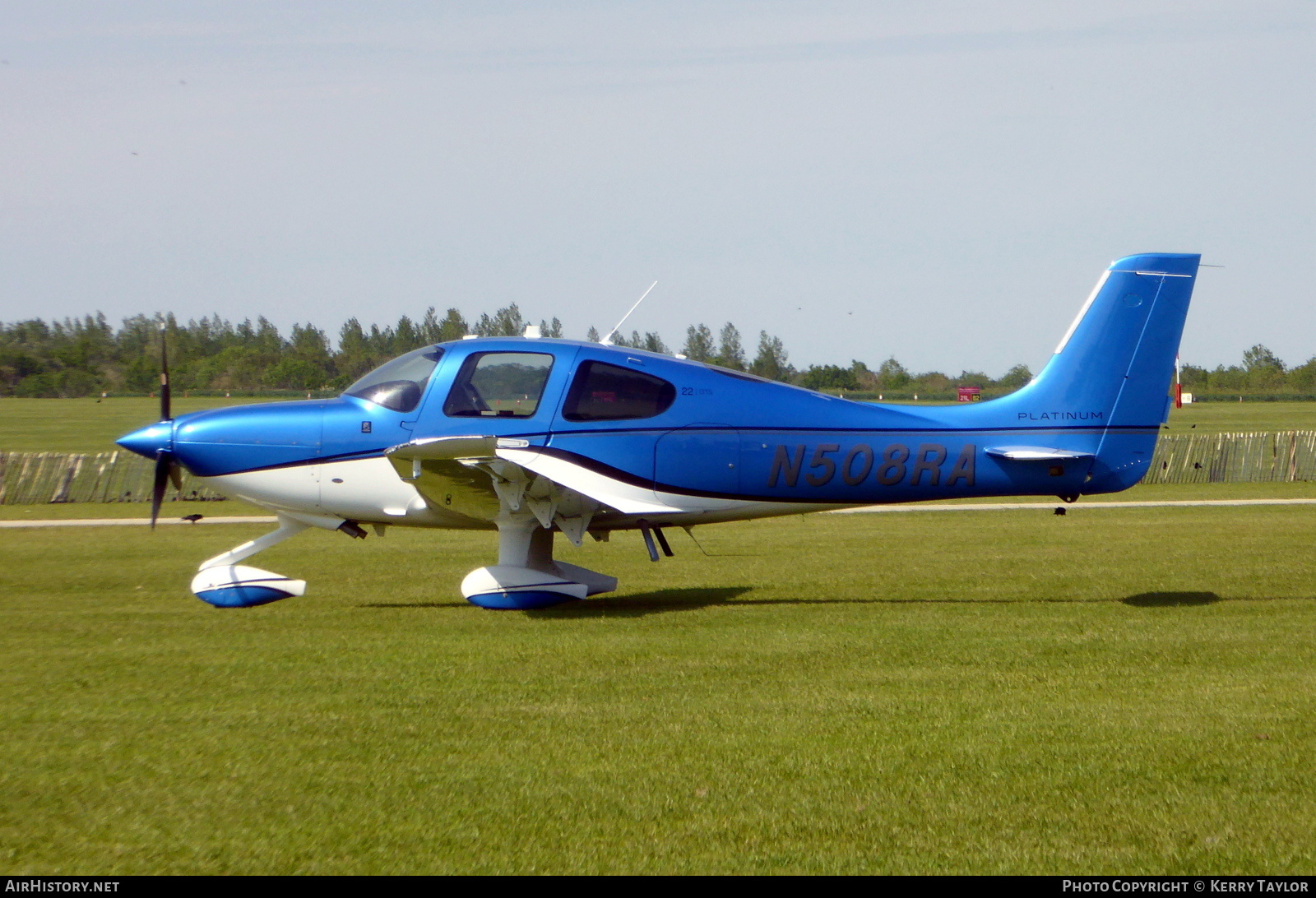 Aircraft Photo of N508RA | Cirrus SR-22 G6-GTS Platinum | AirHistory.net #642296
