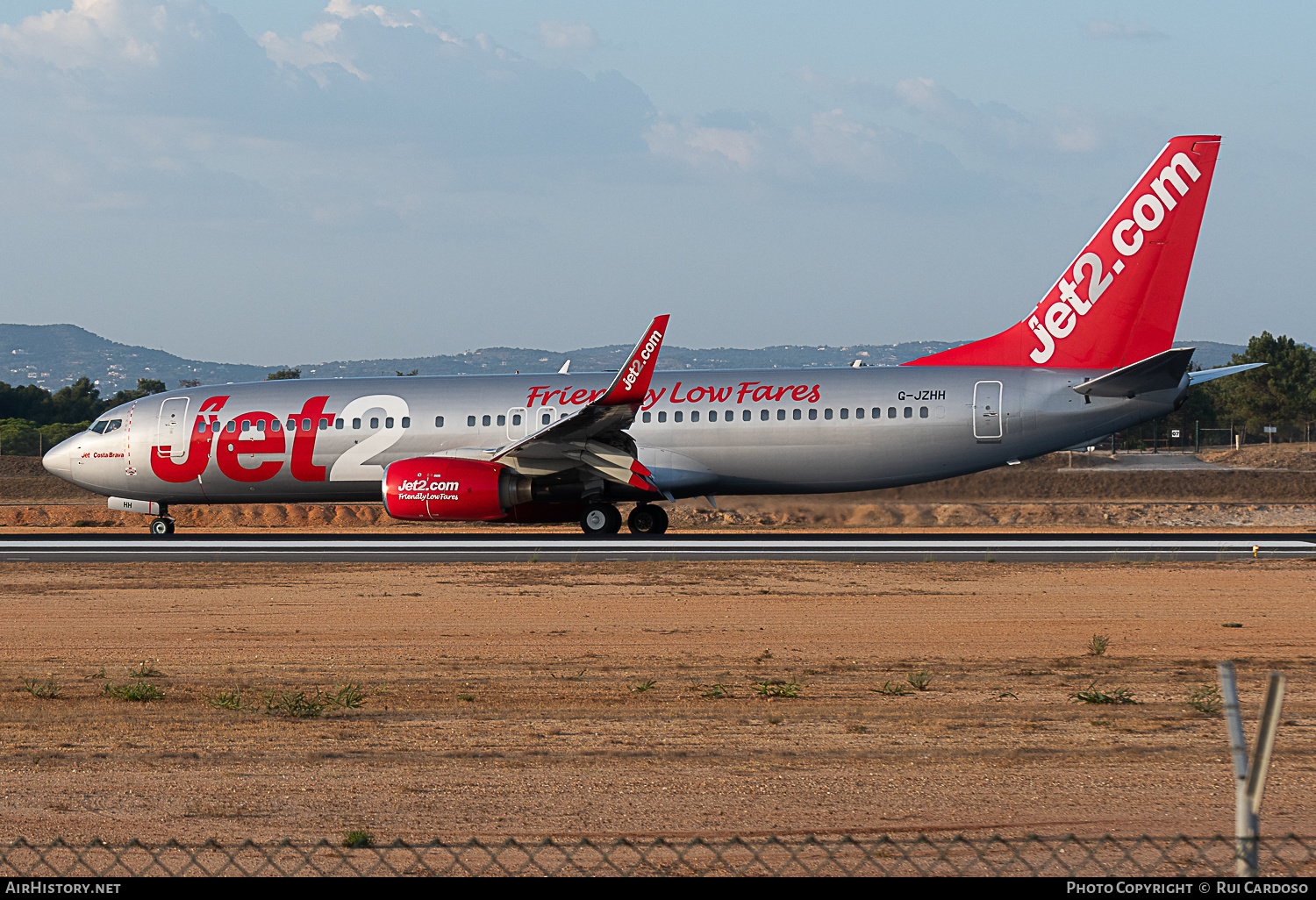 Aircraft Photo of G-JZHH | Boeing 737-85P | Jet2 | AirHistory.net #642398