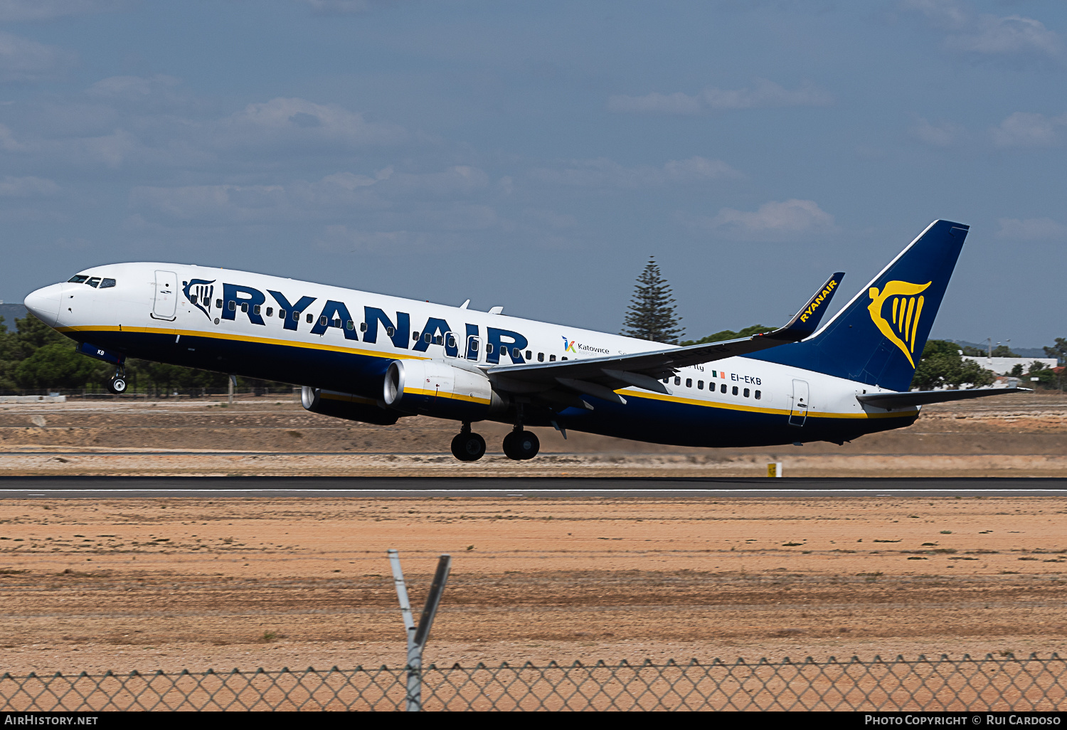 Aircraft Photo of EI-EKB | Boeing 737-8AS | Ryanair | AirHistory.net #642444