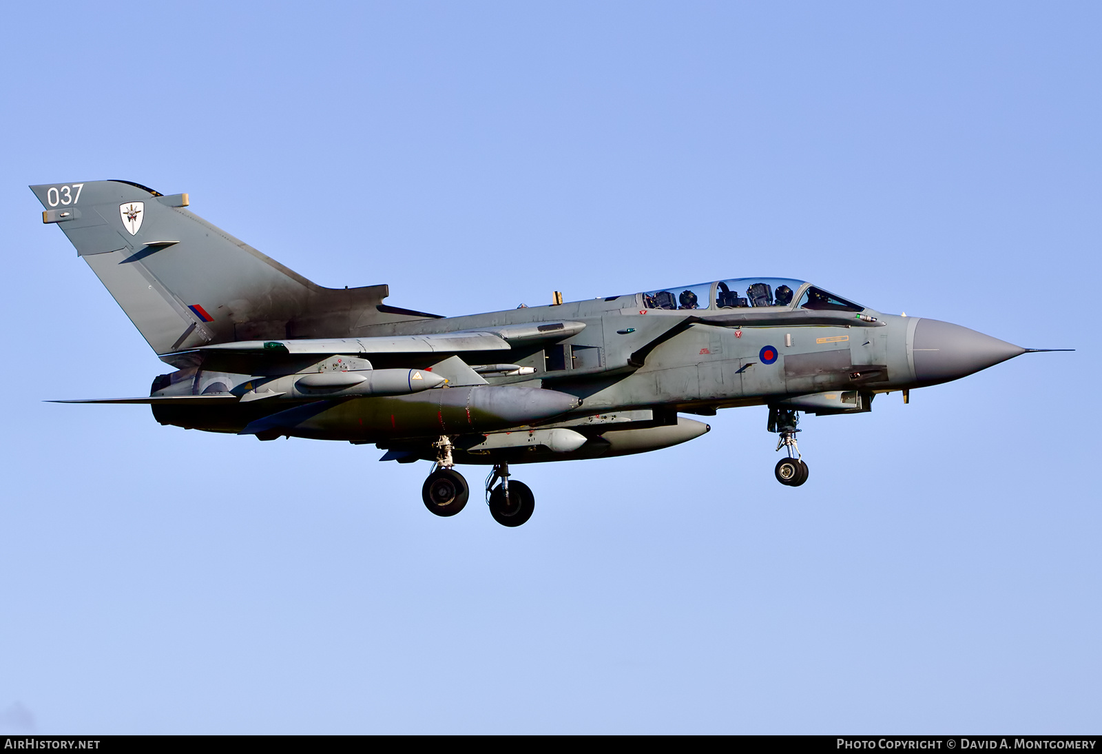 Aircraft Photo of ZA544 | Panavia Tornado GR4 | UK - Air Force | AirHistory.net #642528