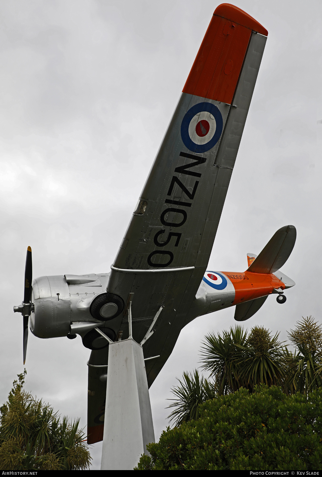 Aircraft Photo of NZ1050 | North American AT-6C Harvard IIA | New Zealand - Air Force | AirHistory.net #642596