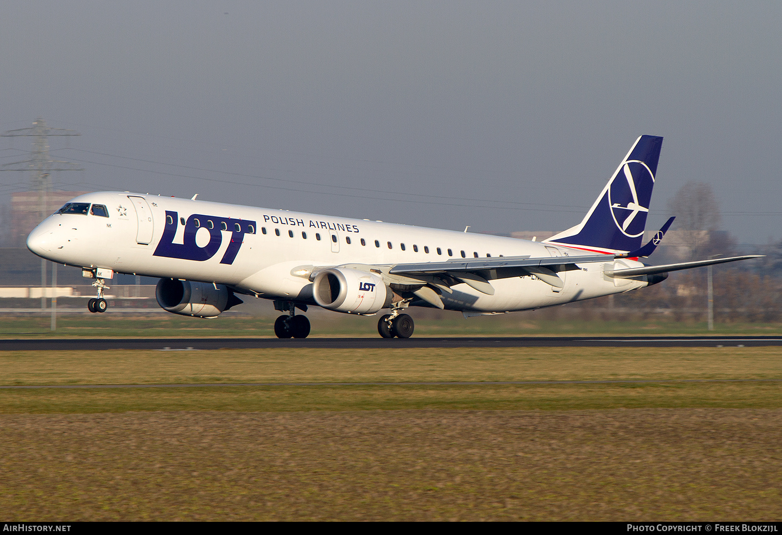 Aircraft Photo of SP-LNK | Embraer 190AR (ERJ-190-100IGW) | LOT Polish Airlines - Polskie Linie Lotnicze | AirHistory.net #642600