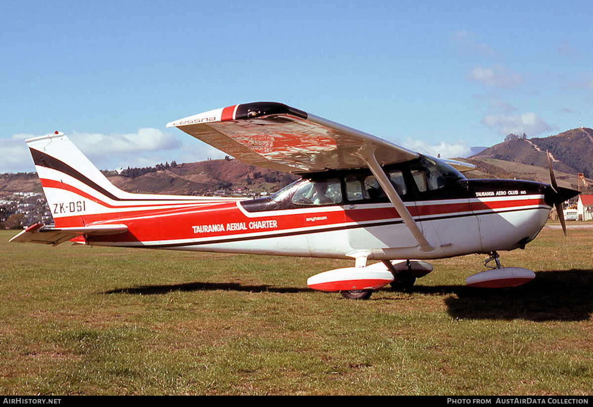 Aircraft Photo of ZK-DSI | Cessna 172M Skyhawk | Tauranga Aerial Charter | AirHistory.net #642616