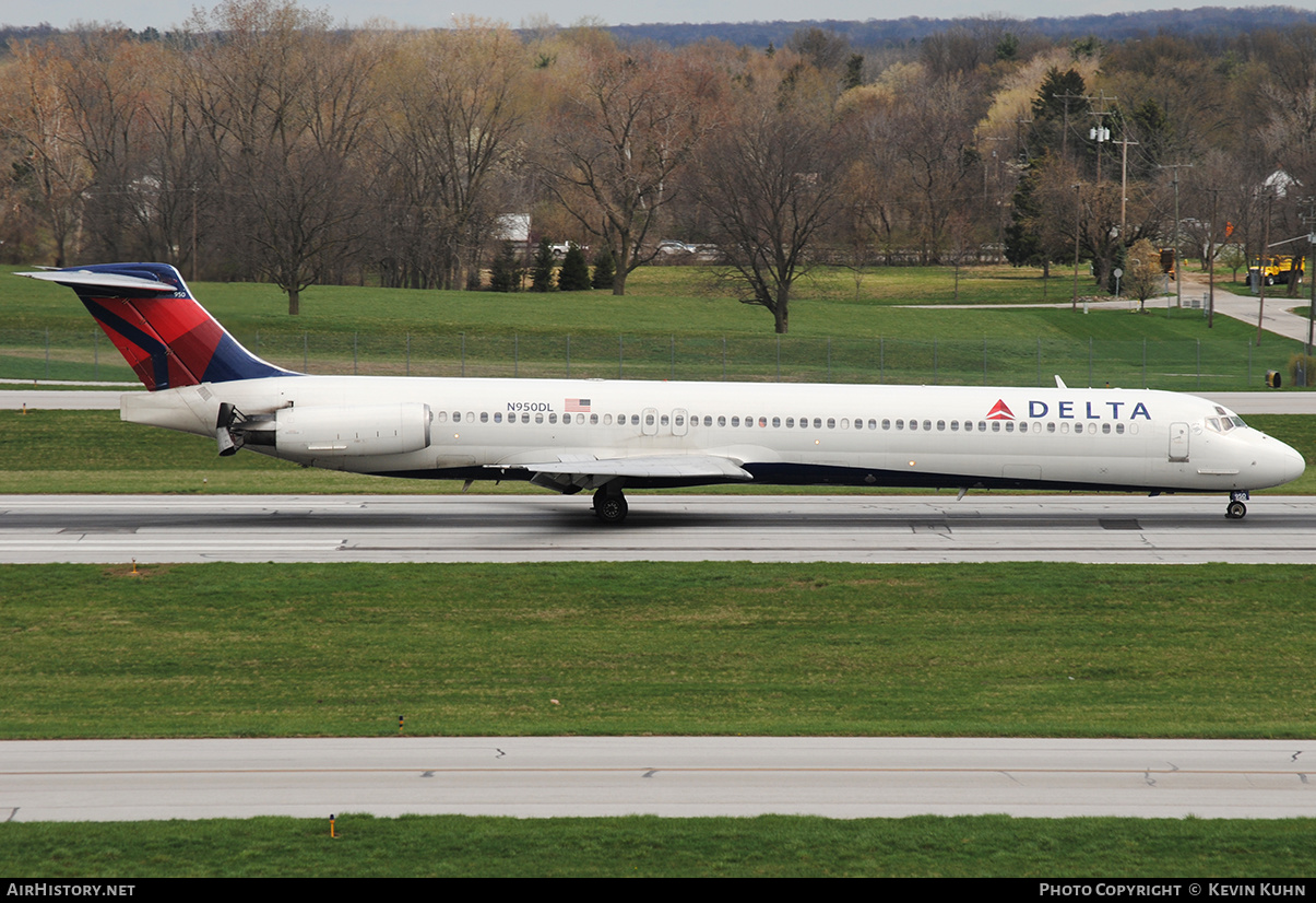 Aircraft Photo of N950DL | McDonnell Douglas MD-88 | Delta Air Lines | AirHistory.net #642631