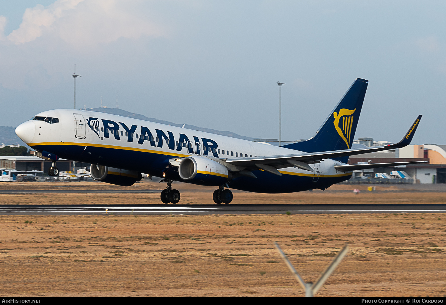 Aircraft Photo of EI-EKT | Boeing 737-8AS | Ryanair | AirHistory.net #642660