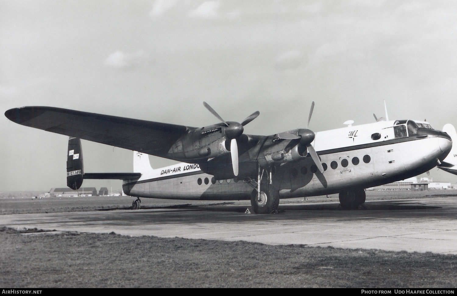 Aircraft Photo of G-ANTJ | Avro 685 York C1 | Dan-Air London | AirHistory.net #642718