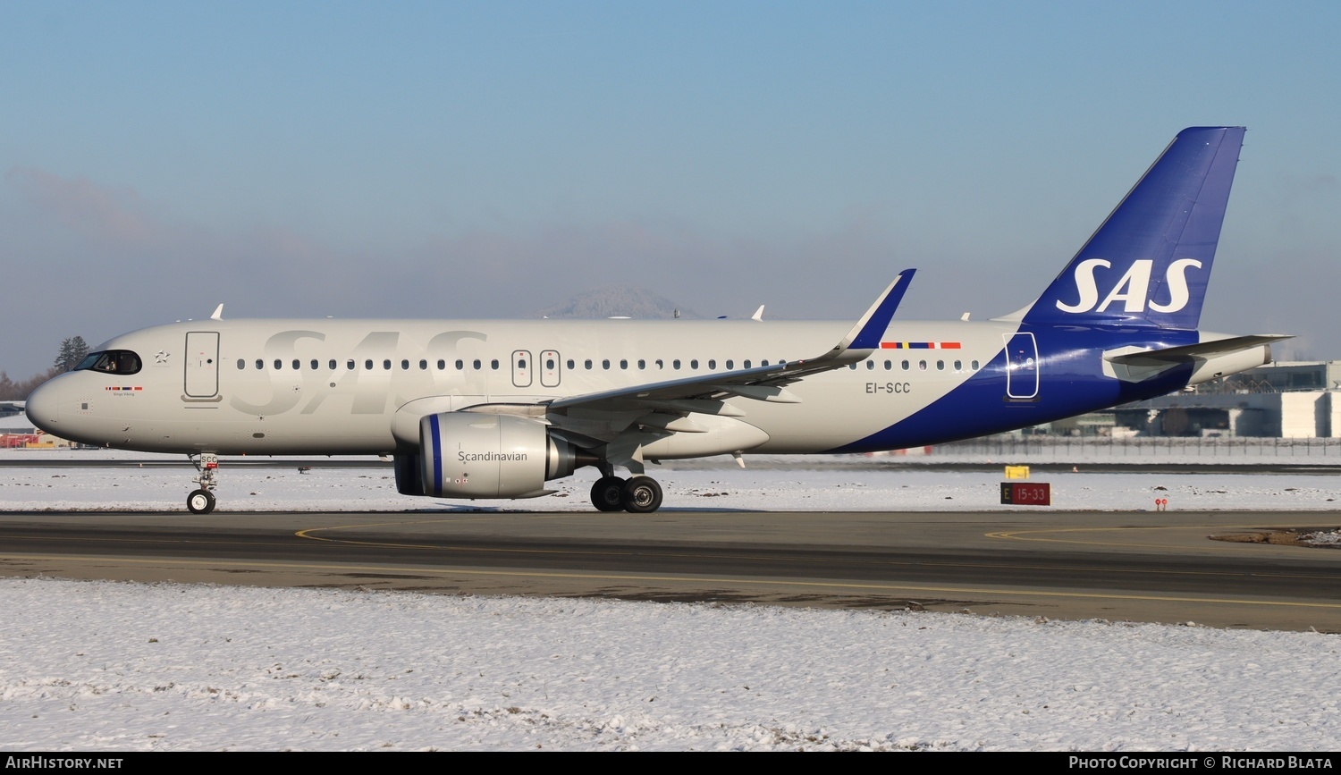 Aircraft Photo of EI-SCC | Airbus A320-251N | Scandinavian Airlines - SAS | AirHistory.net #642736