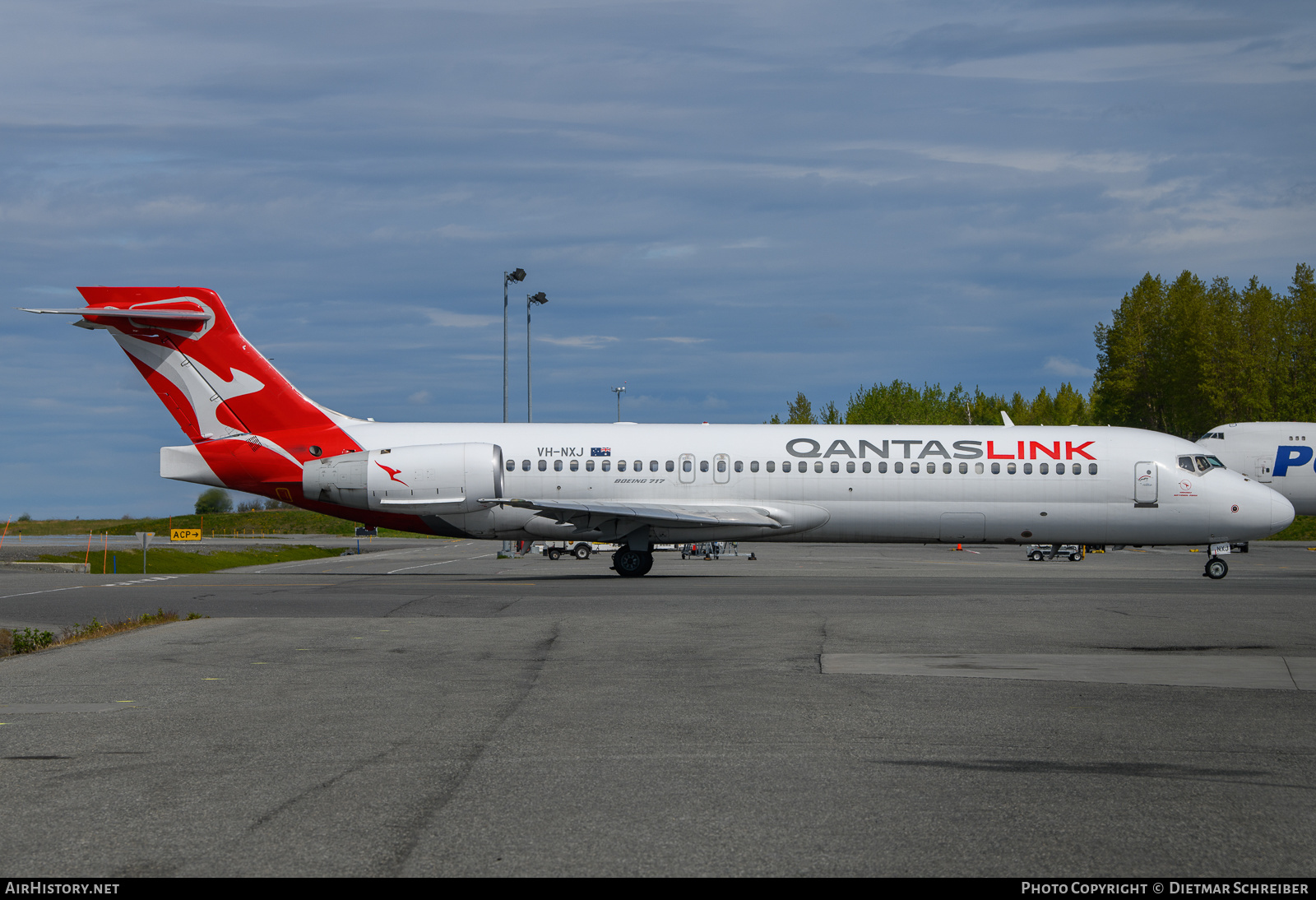 Aircraft Photo of VH-NXJ | Boeing 717-2BL | QantasLink | AirHistory.net #642839