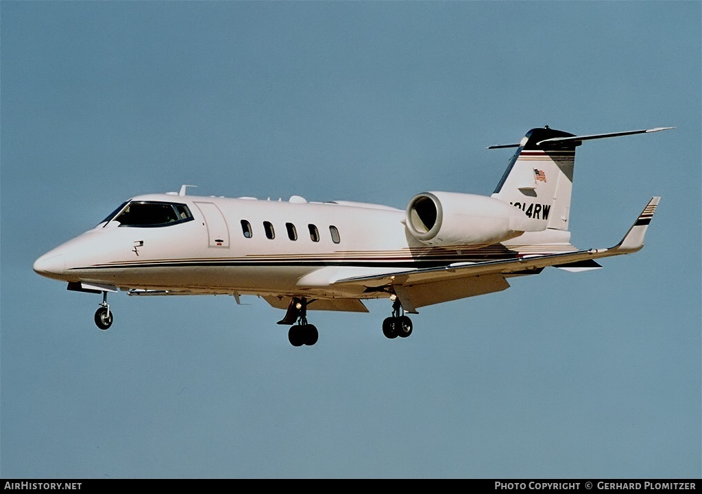 Aircraft Photo of N214RW | Learjet 60 | AirHistory.net #642900