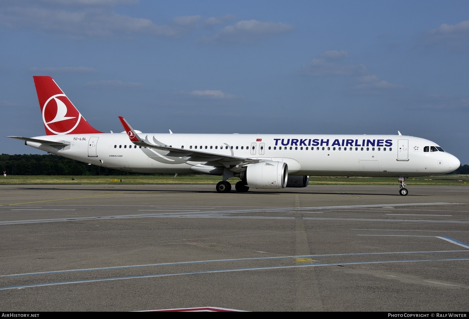 Aircraft Photo of TC-LSL | Airbus A321-271NX | Turkish Airlines | AirHistory.net #642909