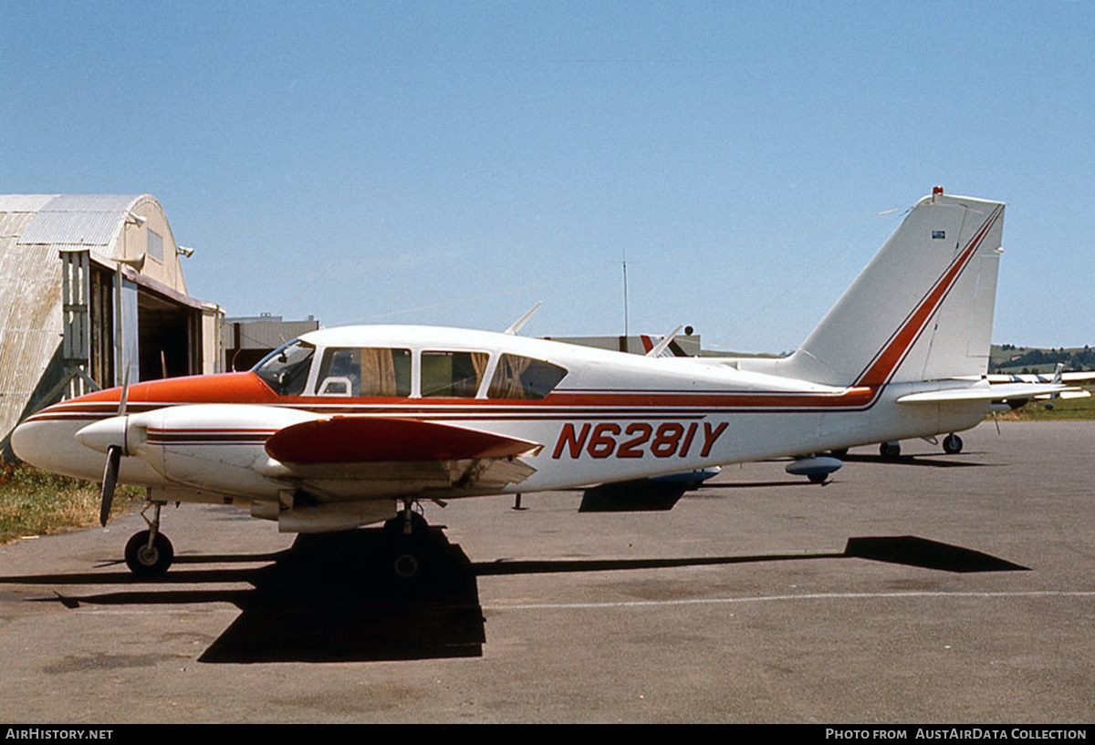Aircraft Photo of N6281Y | Piper PA-23-150 Apache C | AirHistory.net #642931