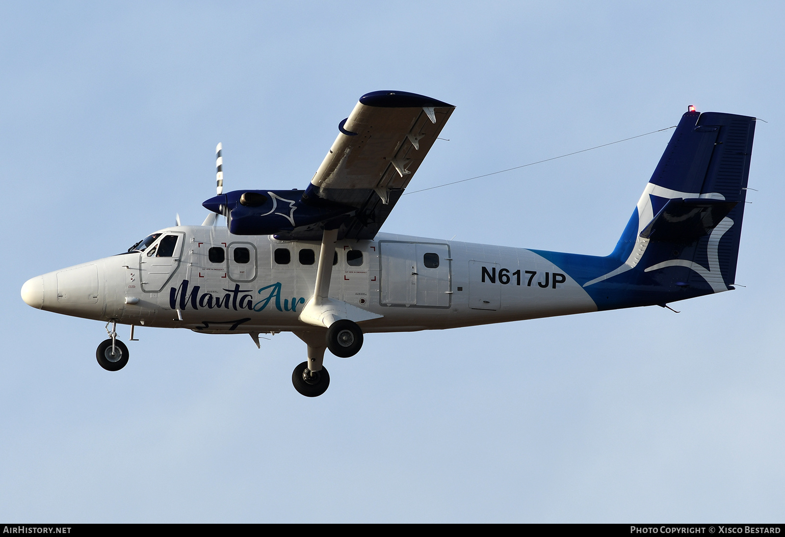 Aircraft Photo of N617JP | De Havilland Canada DHC-6-300 Twin Otter | Manta Air | AirHistory.net #642971